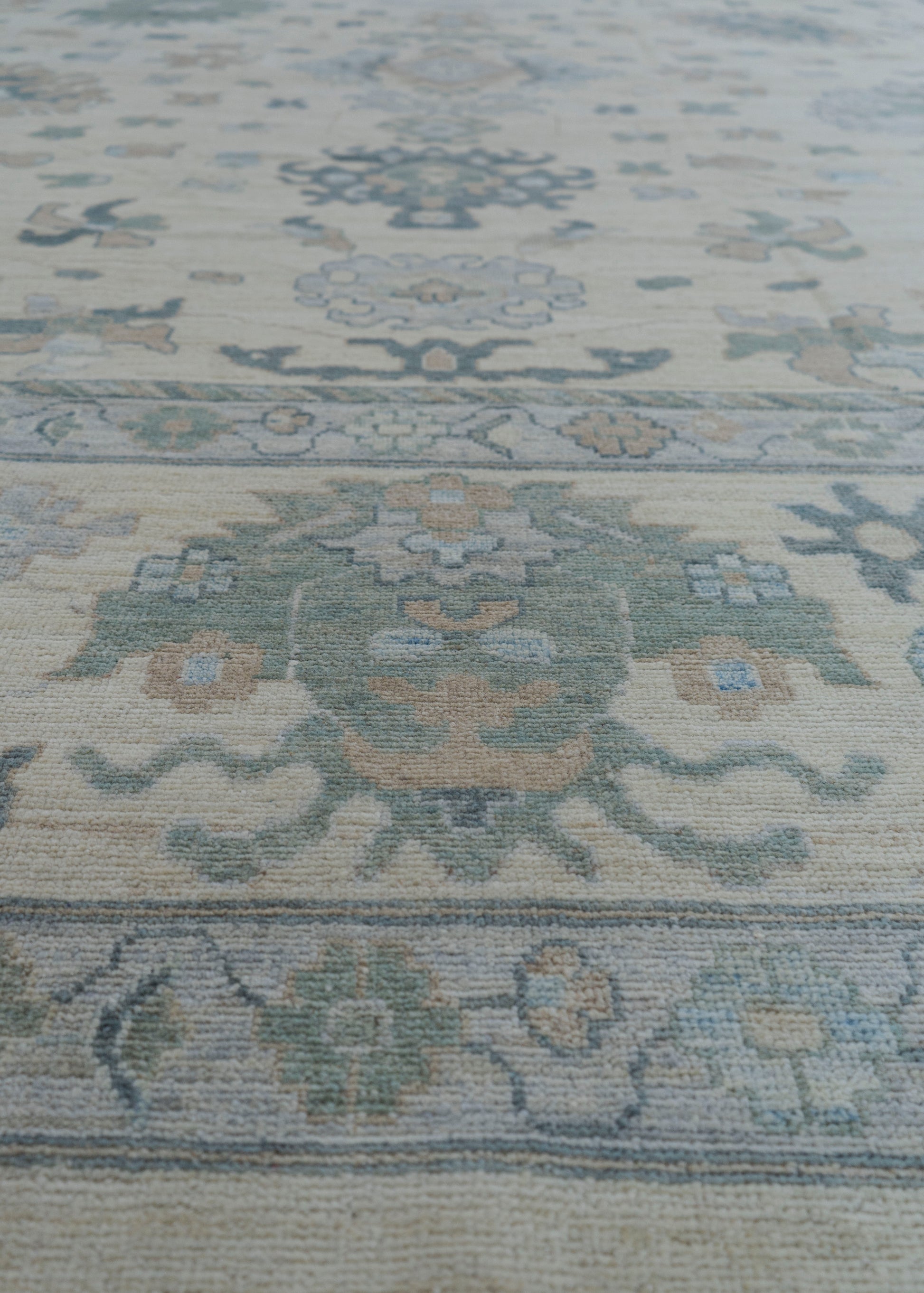 Oushak Rug 12'6" x 16'2" #17174