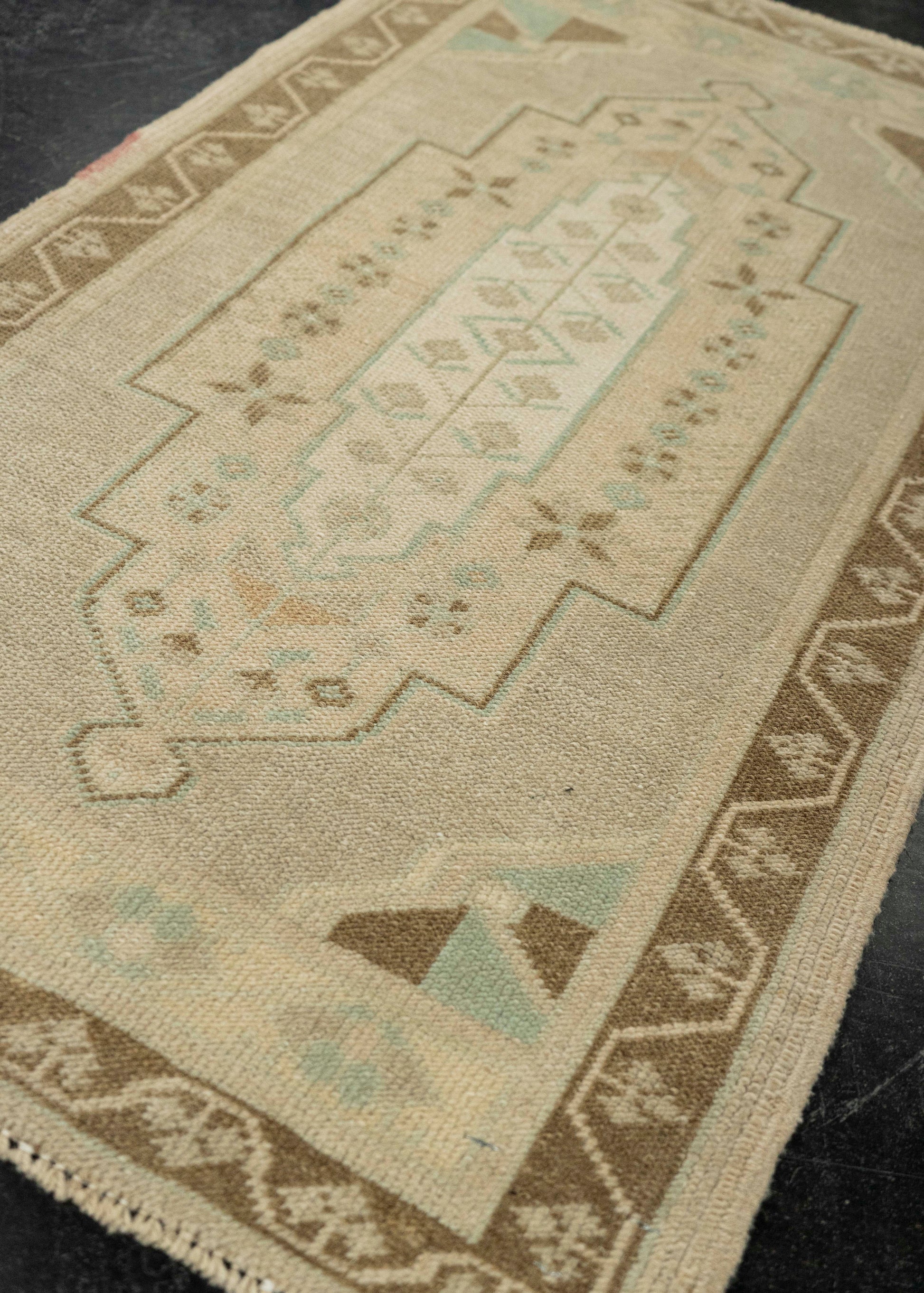 Turkish Mini Rug Oriental Hand Knotted Vintage Rug 1'9" x 3'3" #21074