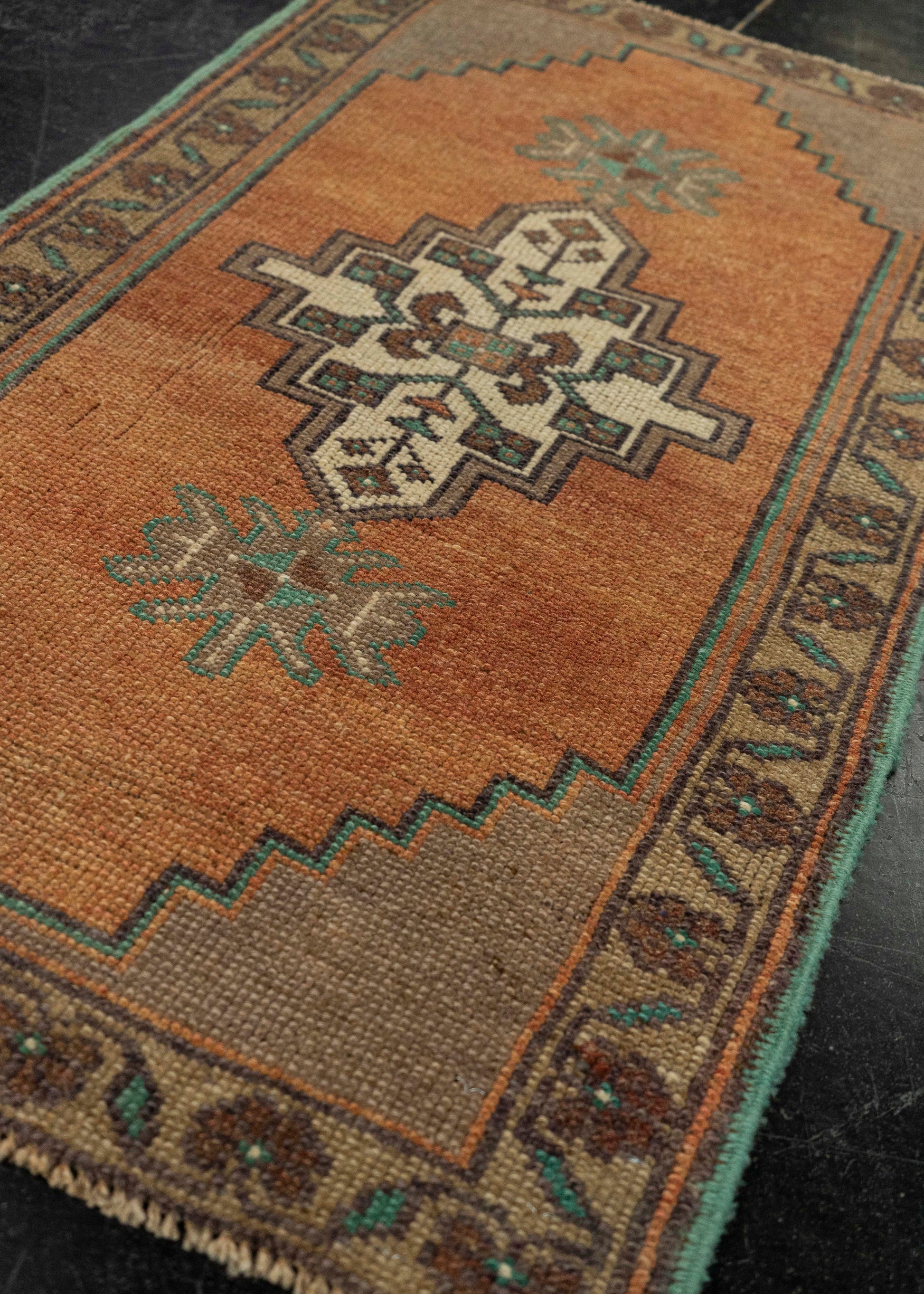 Turkish Mini Rug Oriental Hand Knotted Vintage Rug 1'9" x 3' #21167