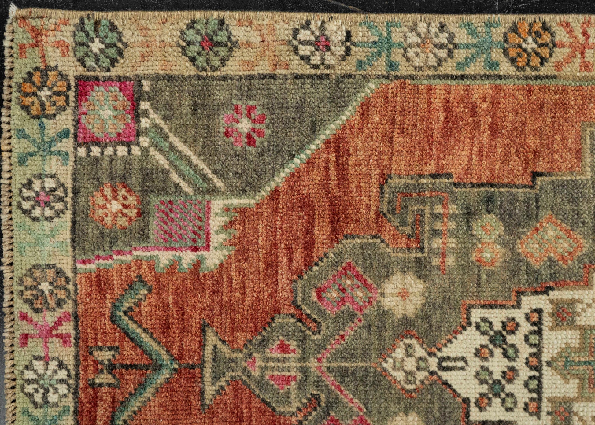 Turkish Mini Rug Oriental Hand Knotted Vintage Rug 1'8" x 3'6" #21178
