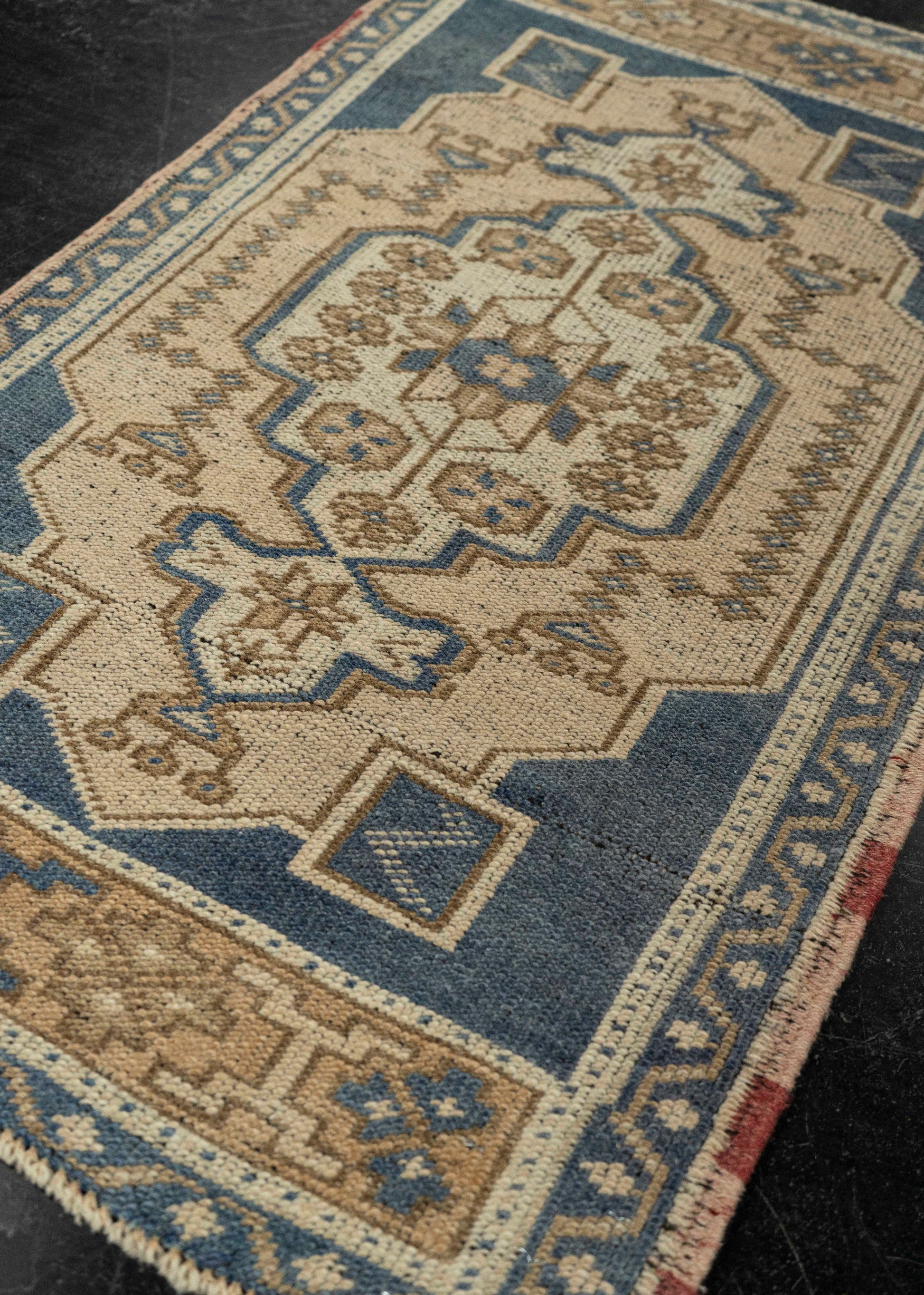 Turkish Mini Rug Oriental Hand Knotted Vintage Rug 1'10" x 3'2" #21189