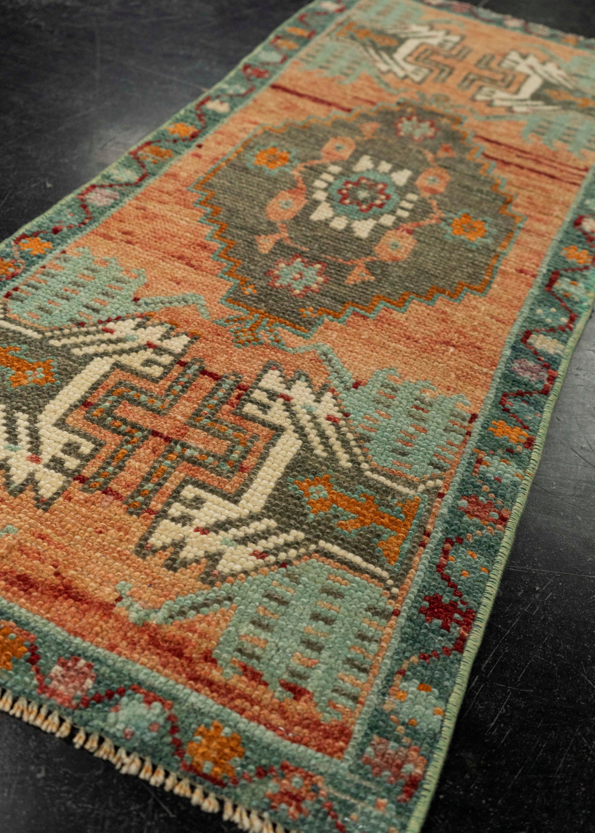 Turkish Yastik Rug 1'4" x 3'2" #21179