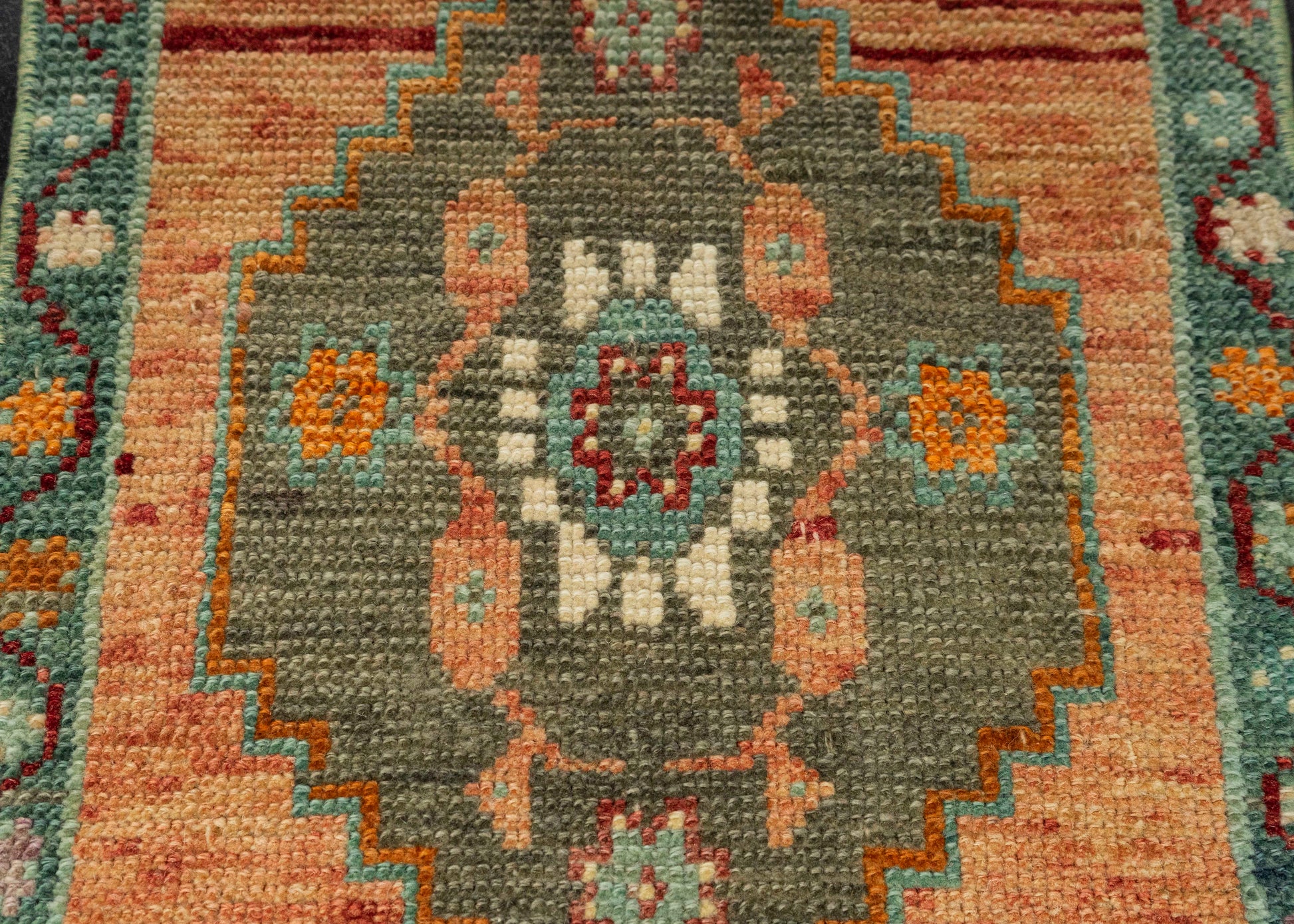 Turkish Yastik Rug 1'4" x 3'2" #21179