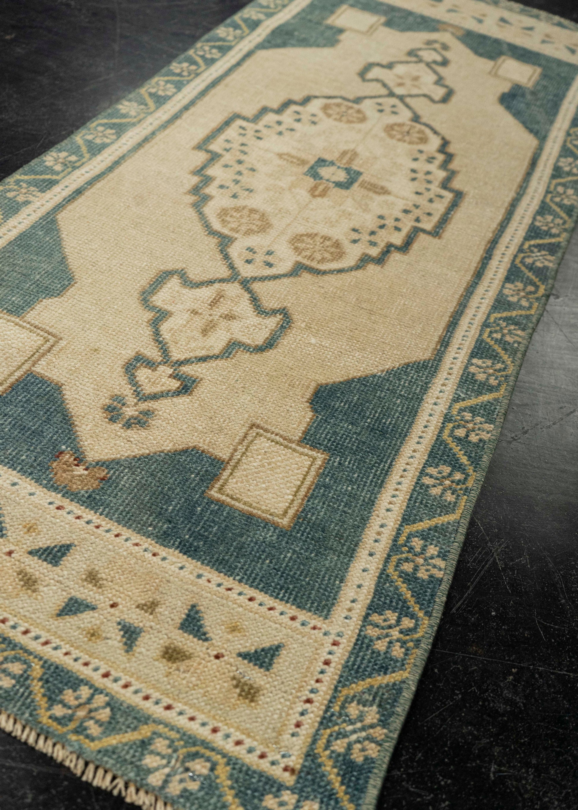 Turkish Mini Rug Oriental Hand Knotted Vintage Rug 1'8" x 4' #21148