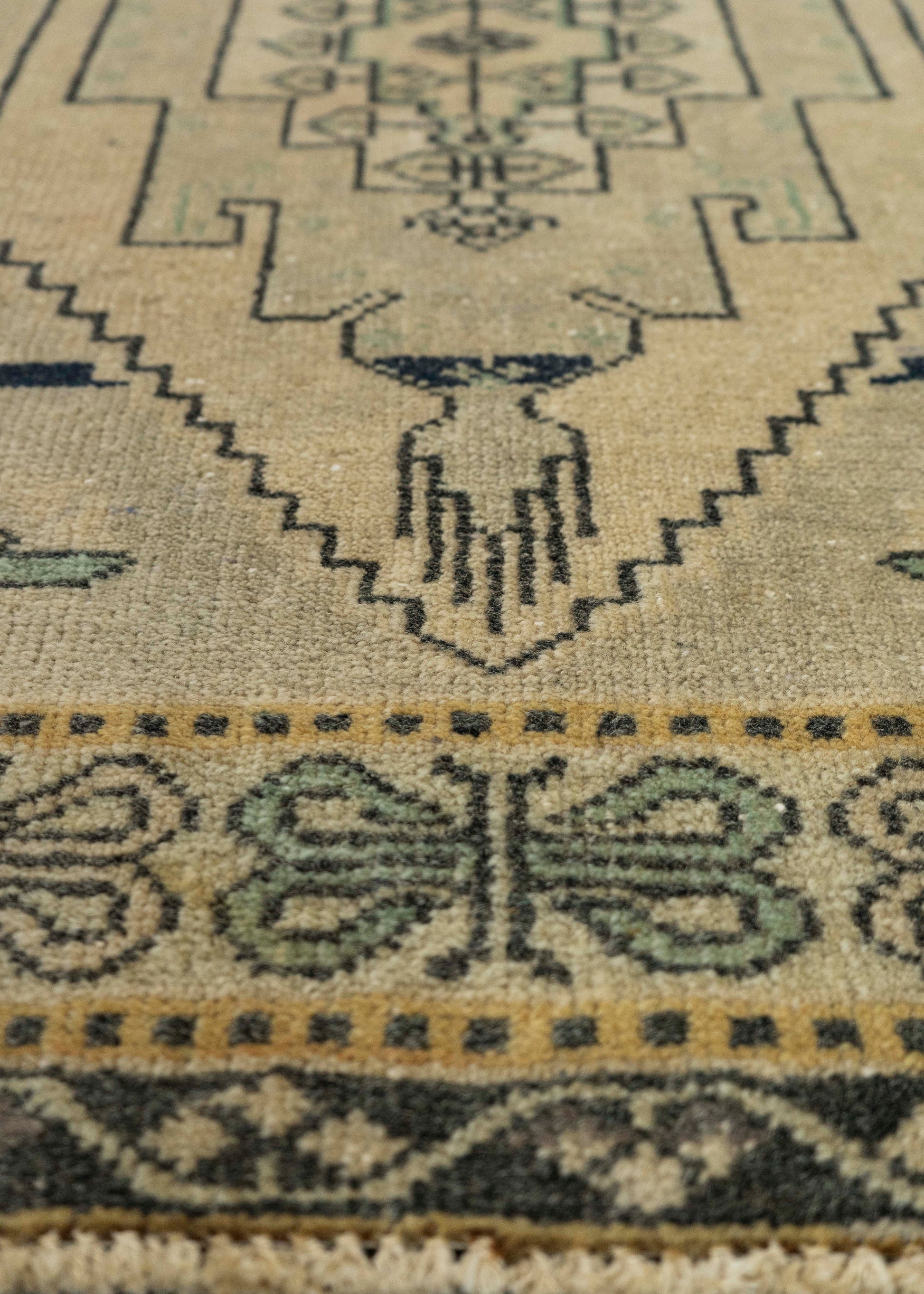 Turkish Mini Rug Oriental Hand Knotted Vintage Rug 1'11" x 3'3" #21202