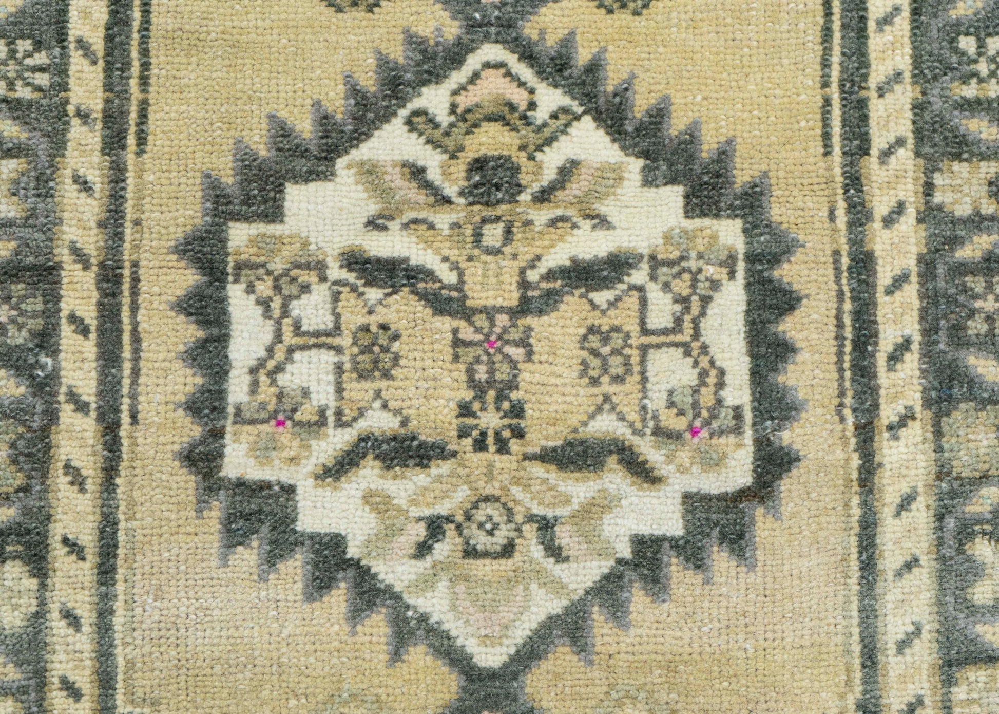 Turkish Mini Rug Oriental Hand Knotted Vintage Rug 1'7" x 3'2" #16878