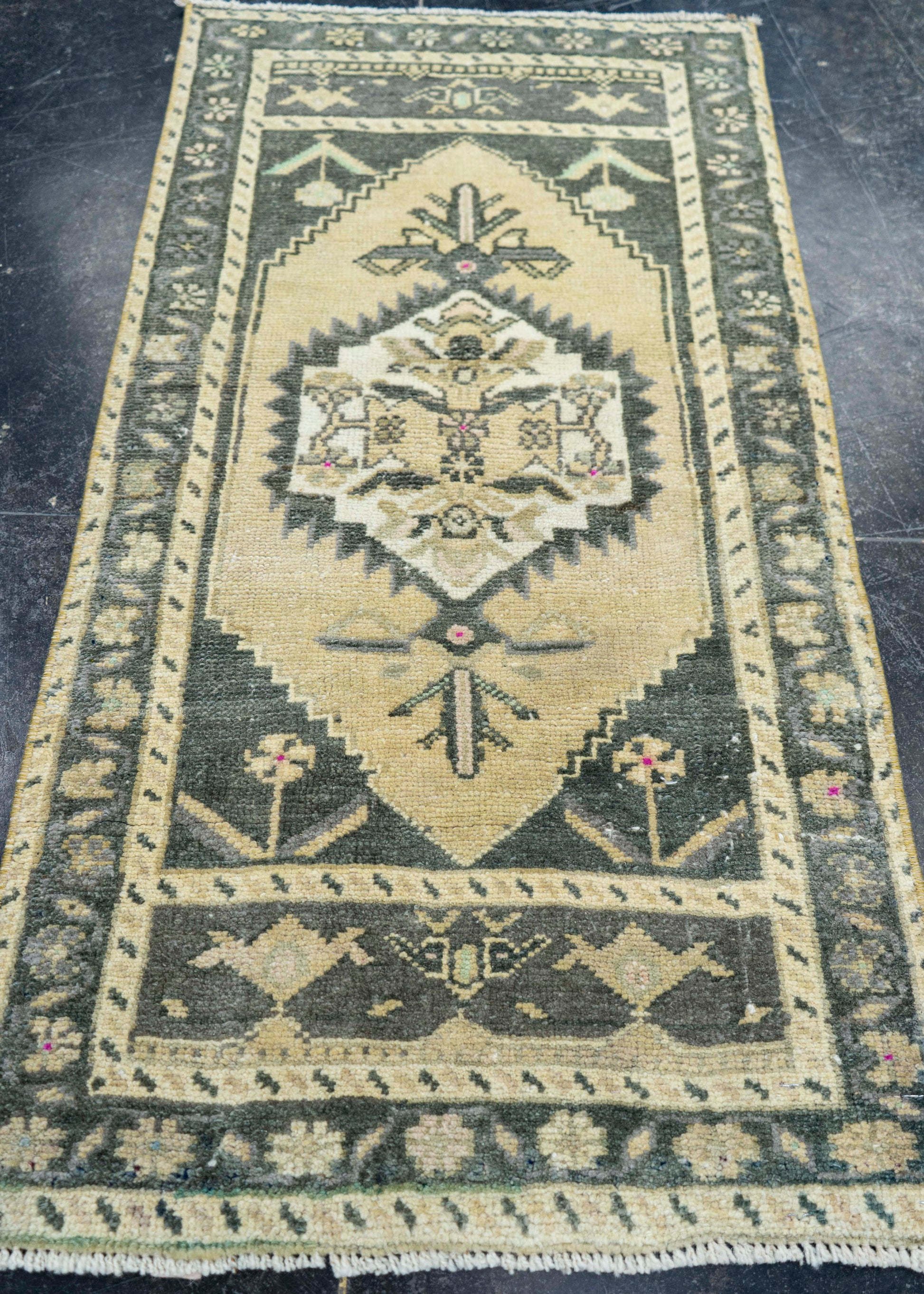 Turkish Mini Rug Oriental Hand Knotted Vintage Rug 1'7" x 3'2" #16878