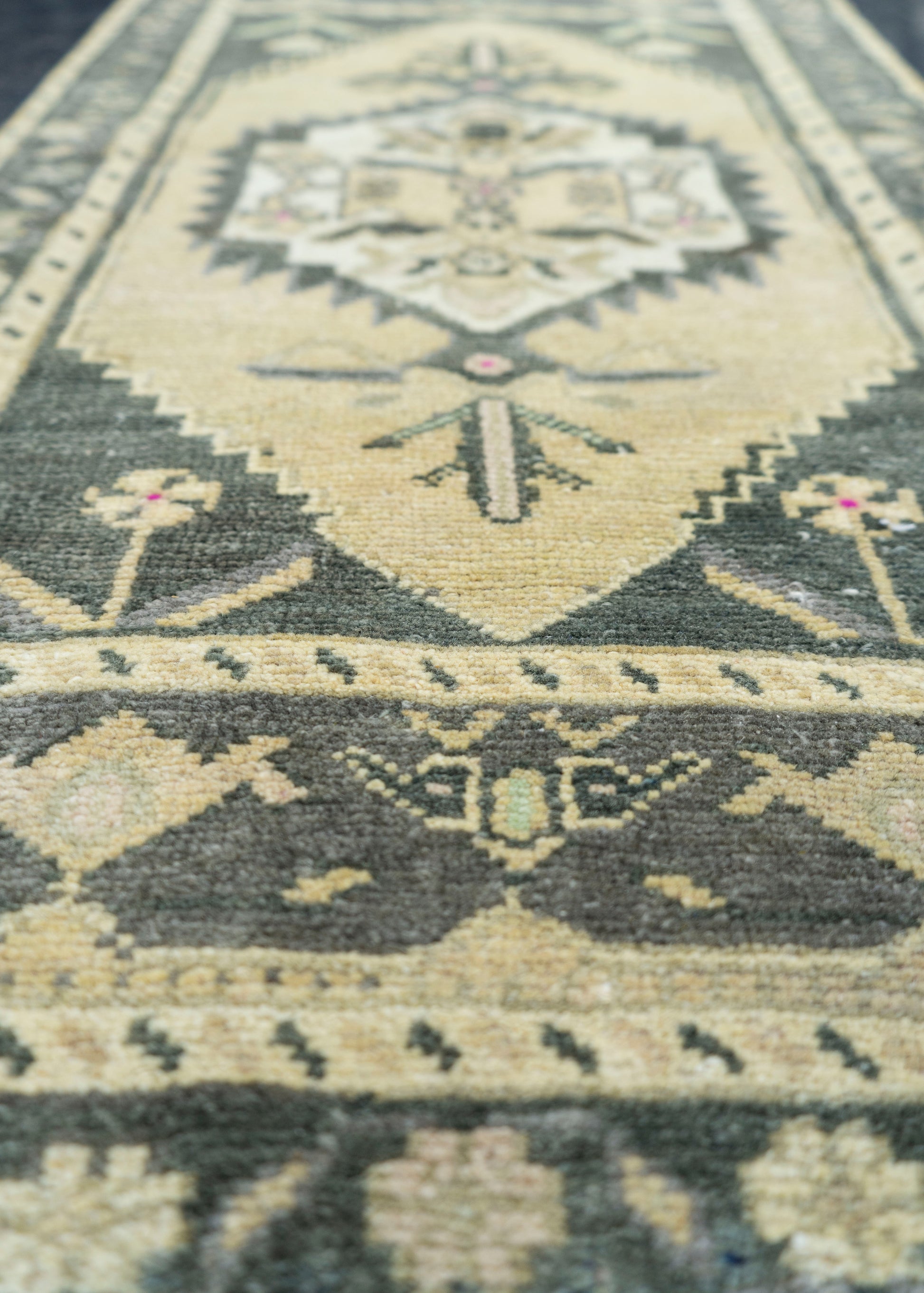 Turkish Mini Rug Oriental Hand Knotted Vintage Rug 1'7" x 3'2" #16878