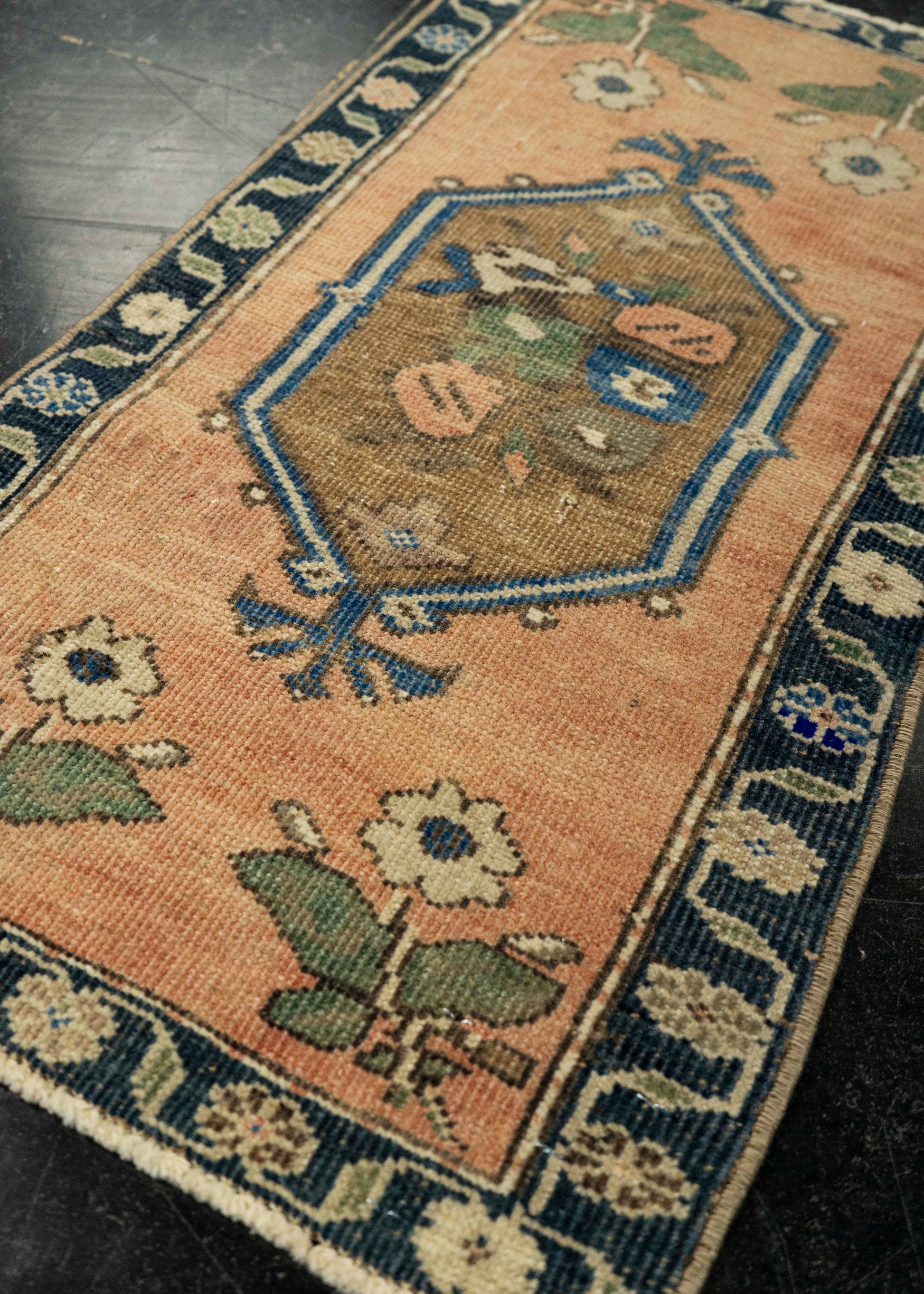 Turkish Mini Rug Oriental Hand Knotted Vintage Rug 1'4" x 2'6" #21145