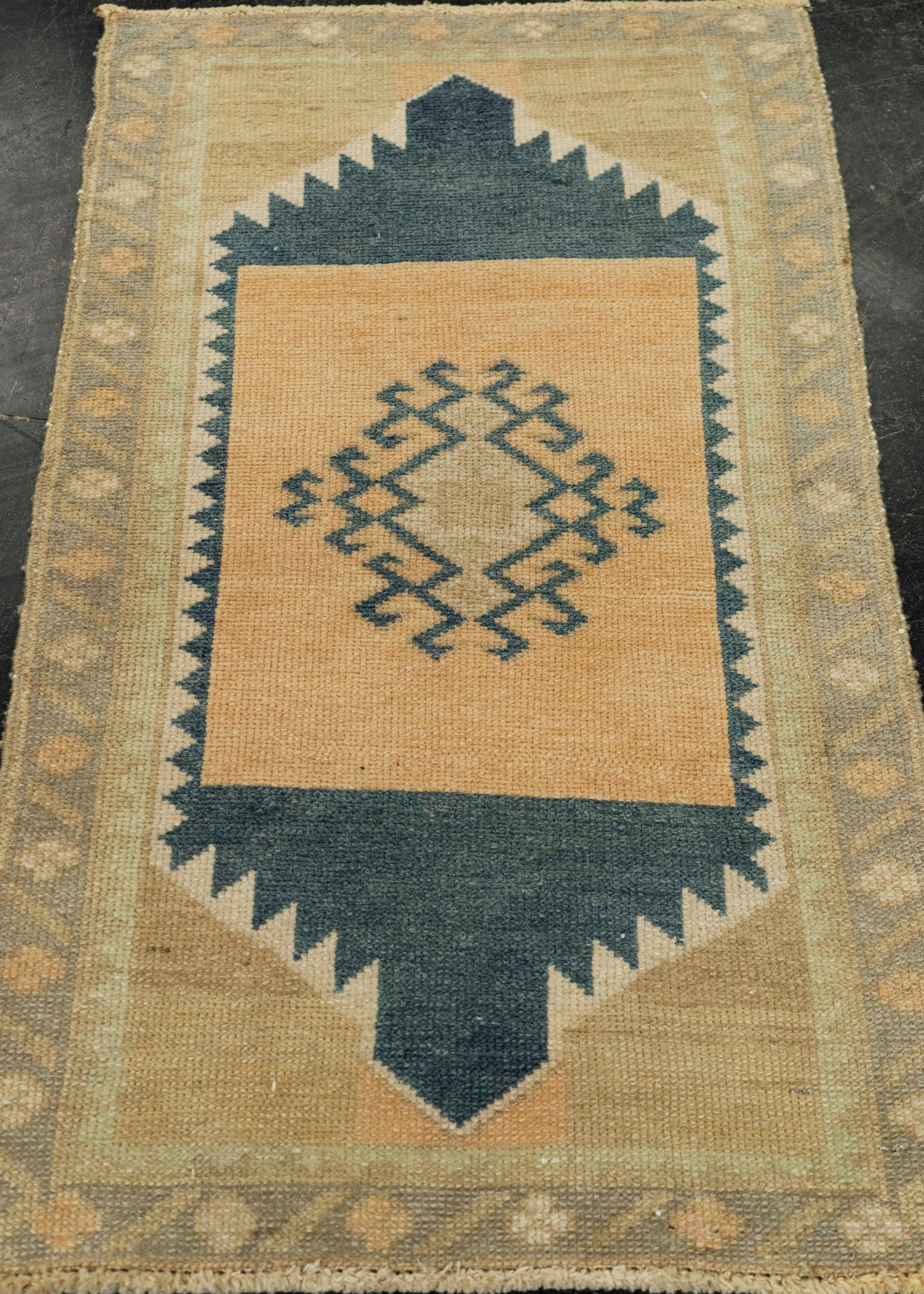Turkish Mini Rug Oriental Hand Knotted Vintage Rug 1'7" x 1'8" #21155
