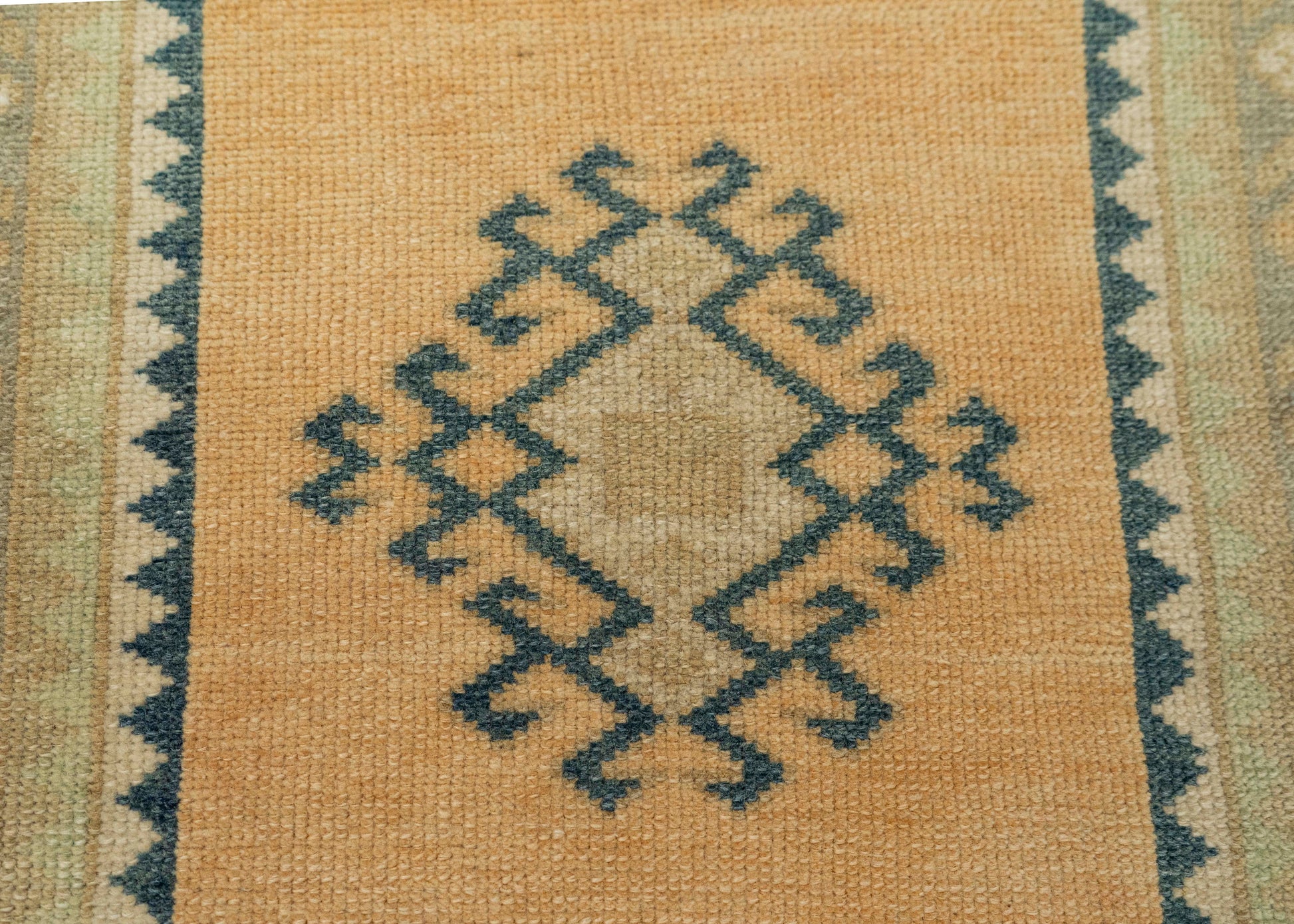 Turkish Mini Rug Oriental Hand Knotted Vintage Rug 1'7" x 1'8" #21155