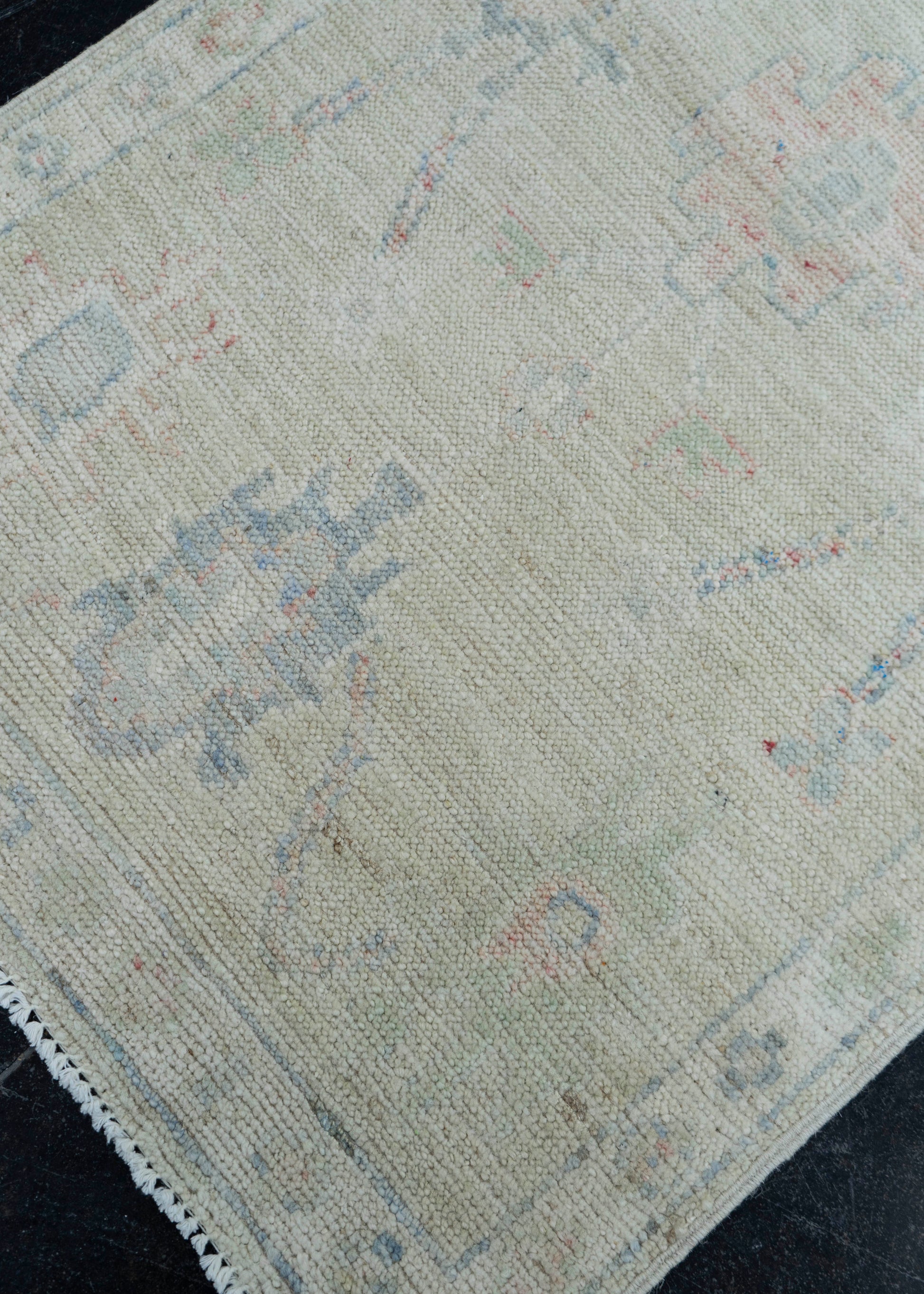 Oushak Rug 2'1" x 4'5" #17146