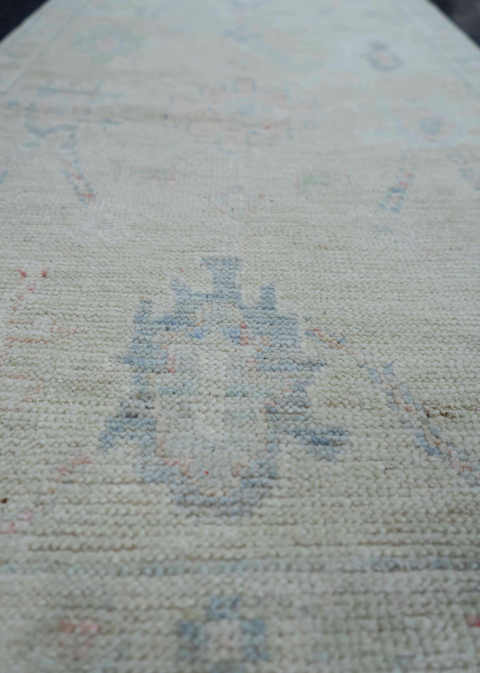 Oushak Rug 2'1" x 4'5" #17146