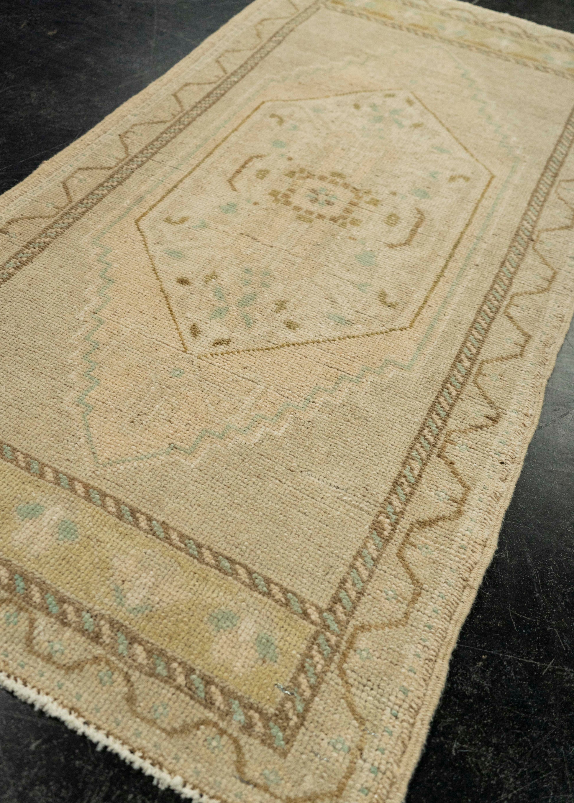 Turkish Mini Rug Oriental Hand Knotted Vintage Rug 1'9" x 3'7" #21076