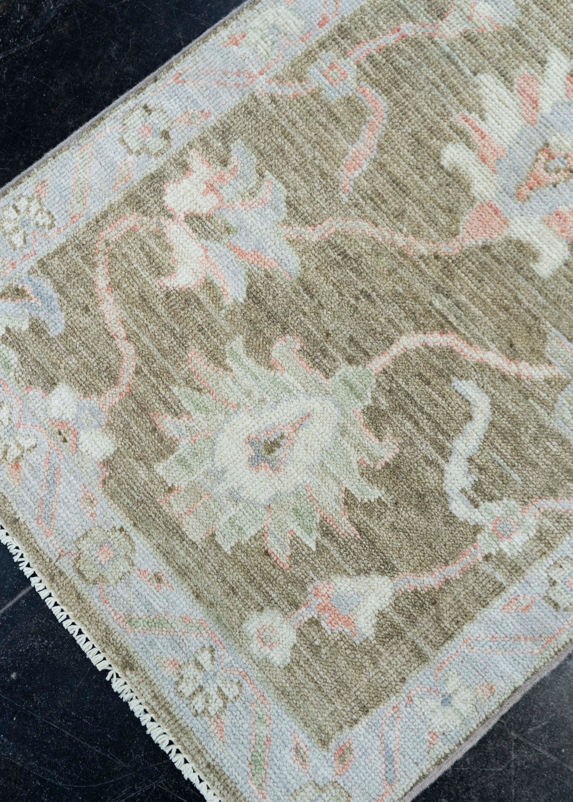 Oushak Rug 2' x 4'4" #17143