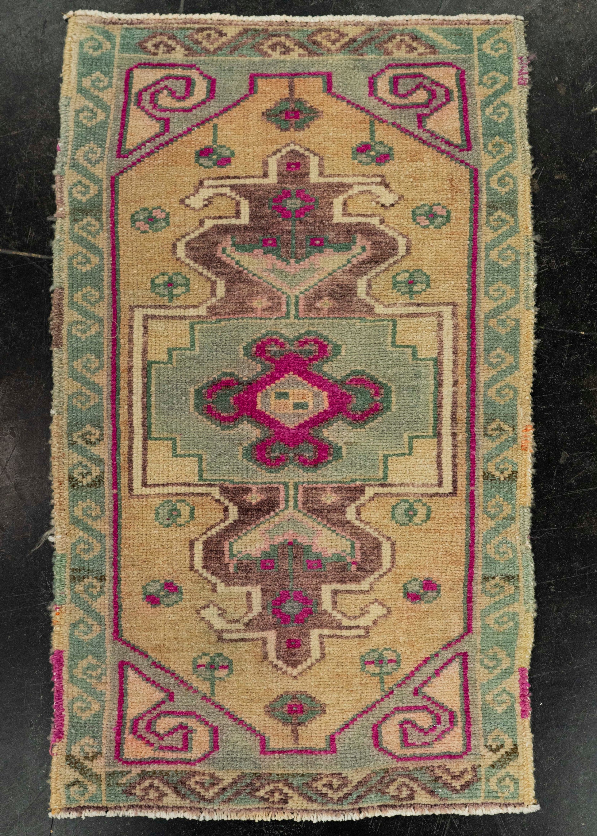 Turkish Mini Rug Oriental Hand Knotted Vintage Rug 1'6" x 2'6" #21186