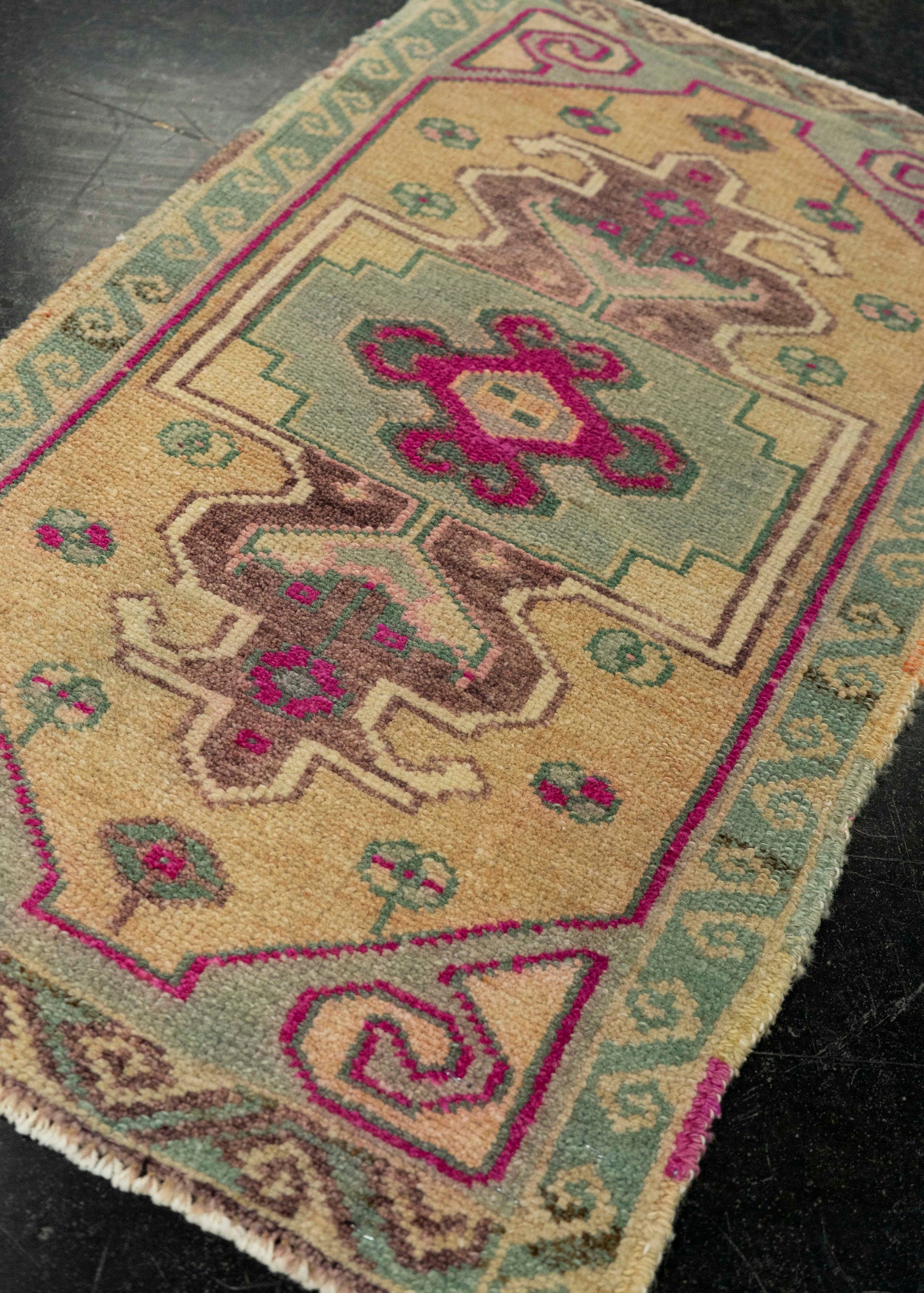 Turkish Mini Rug Oriental Hand Knotted Vintage Rug 1'6" x 2'6" #21186