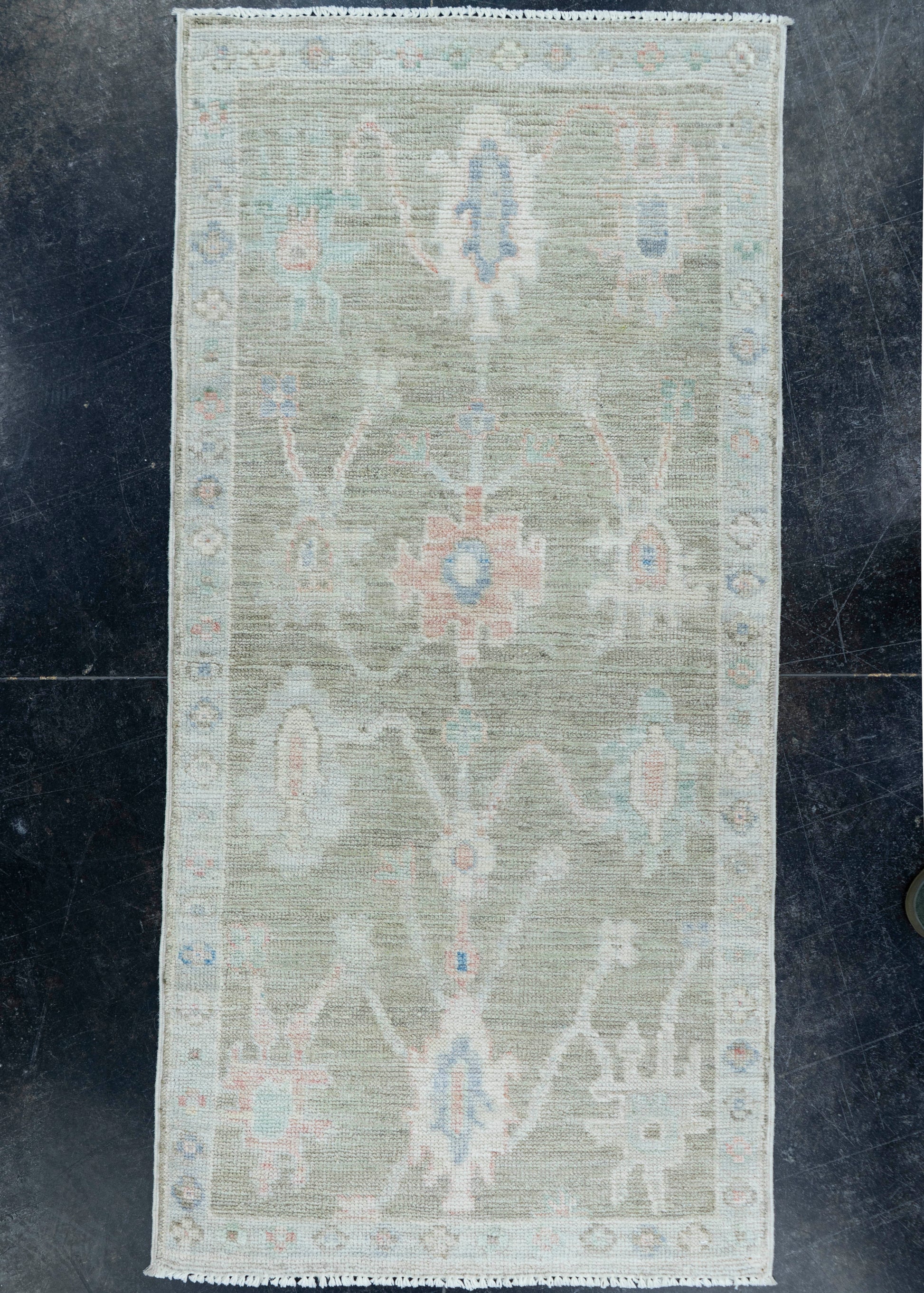 Oushak Rug 2' x 4'3" #17140