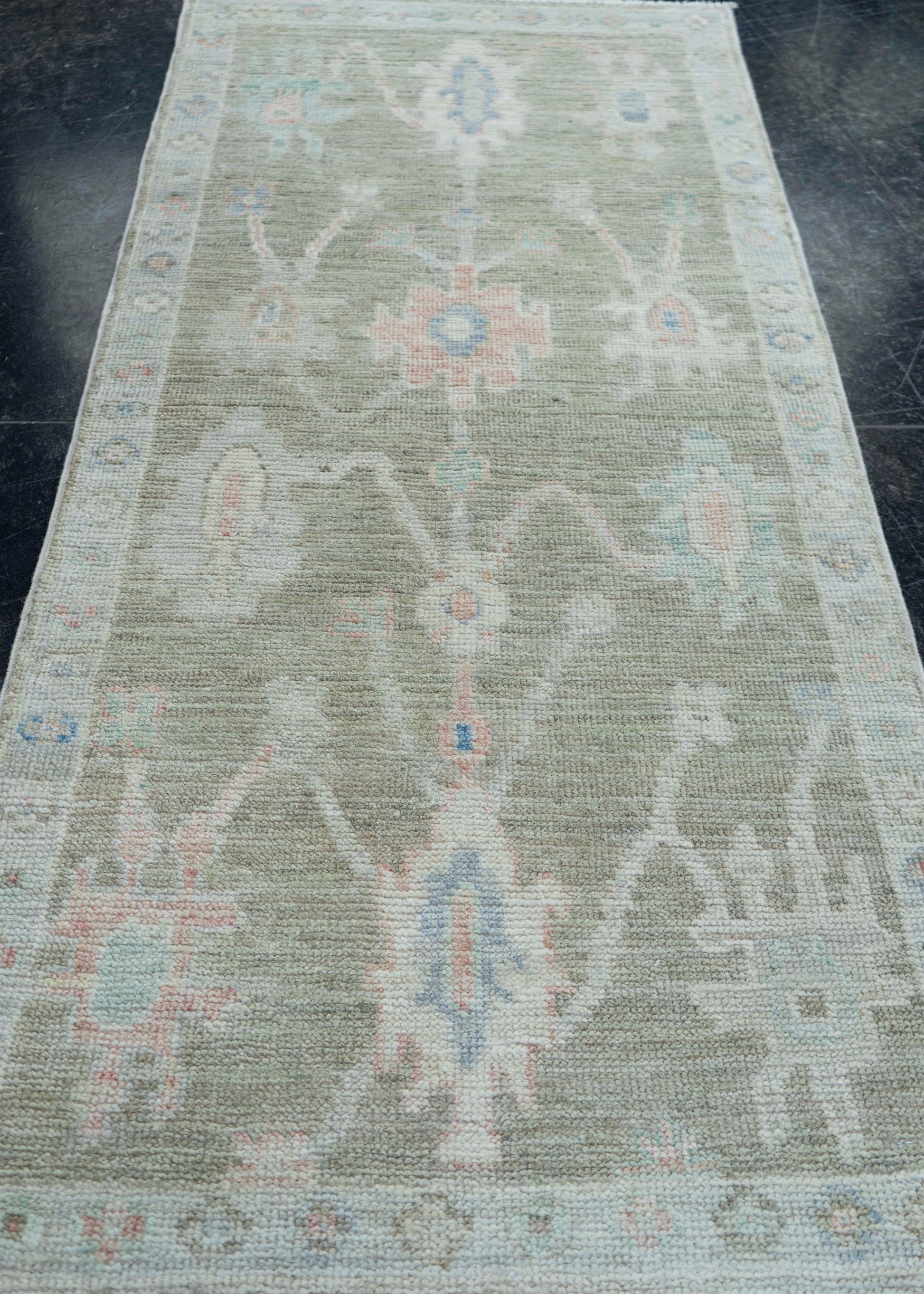 Oushak Rug 2' x 4'3" #17140
