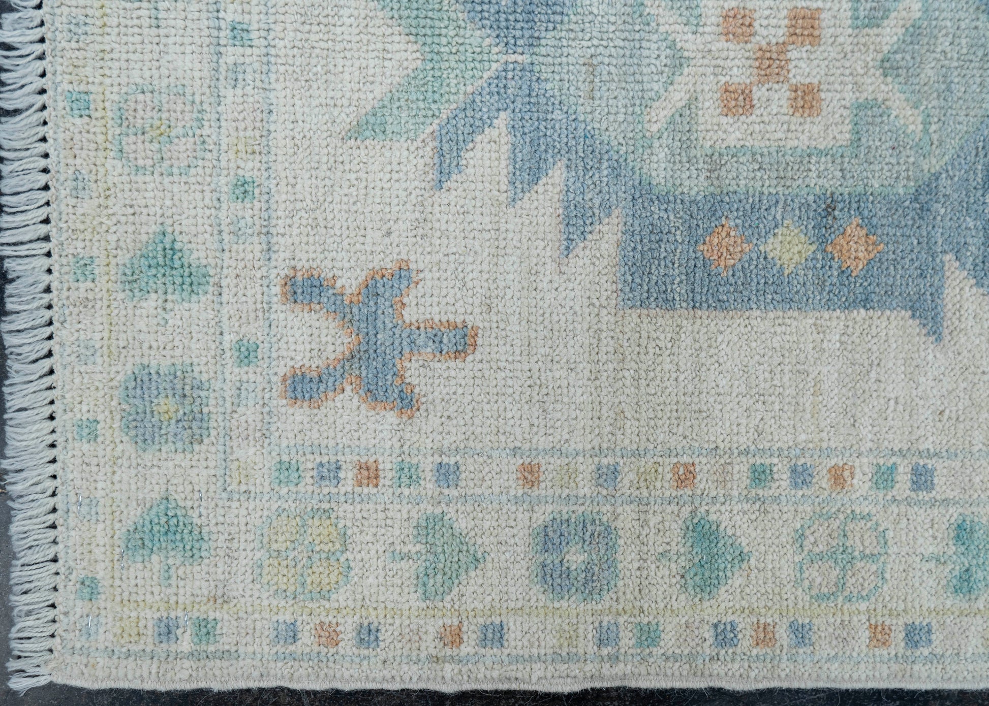 Oushak Rug 2'1" x 3'10" #17150