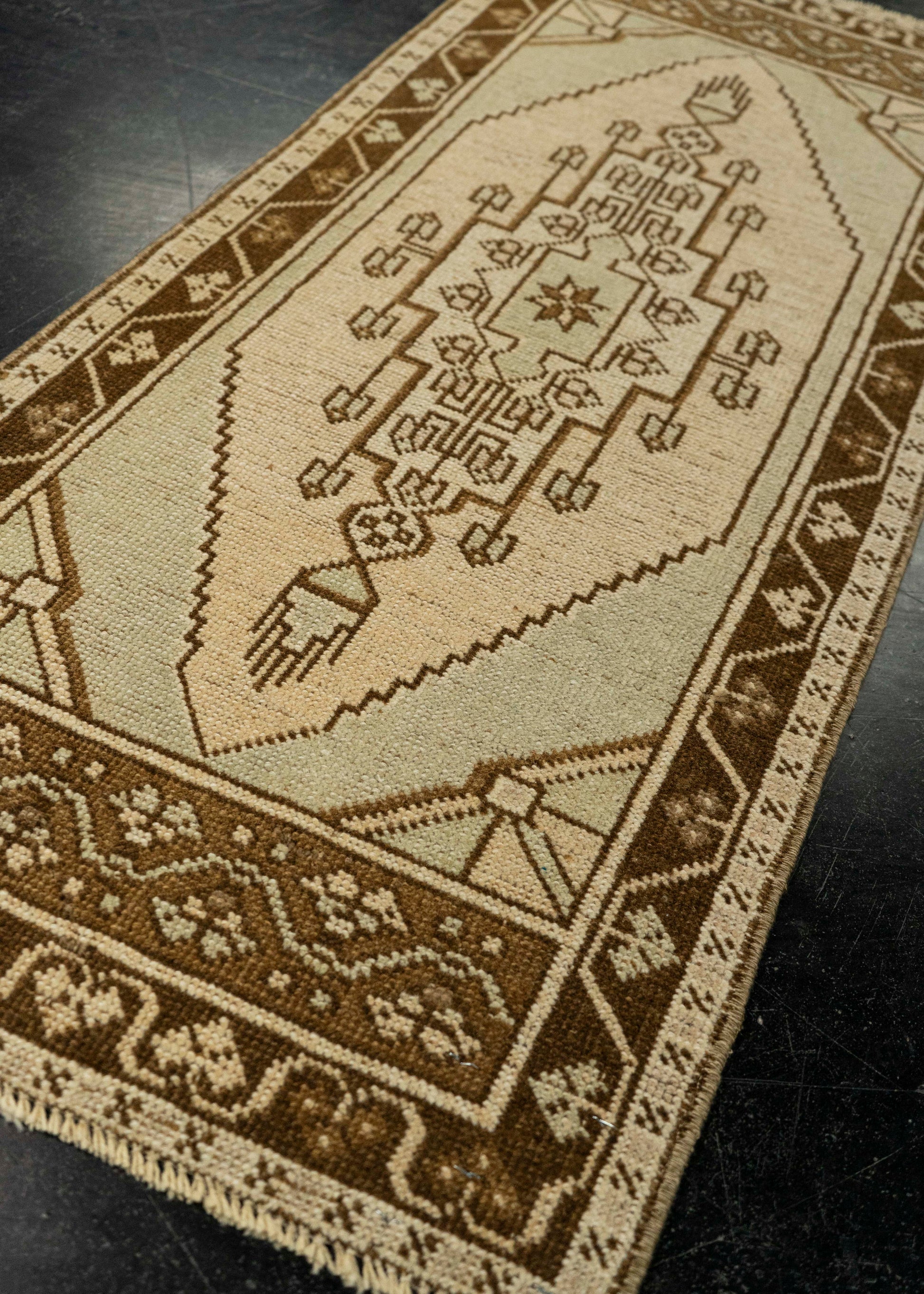Turkish Mini Rug Oriental Hand Knotted Vintage Rug 1'7" x 3'8" #21064