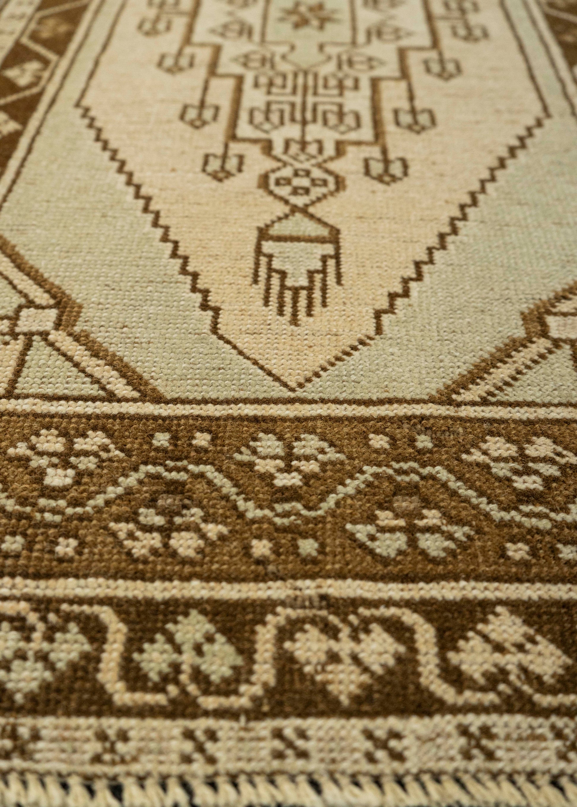 Turkish Mini Rug Oriental Hand Knotted Vintage Rug 1'7" x 3'8" #21064
