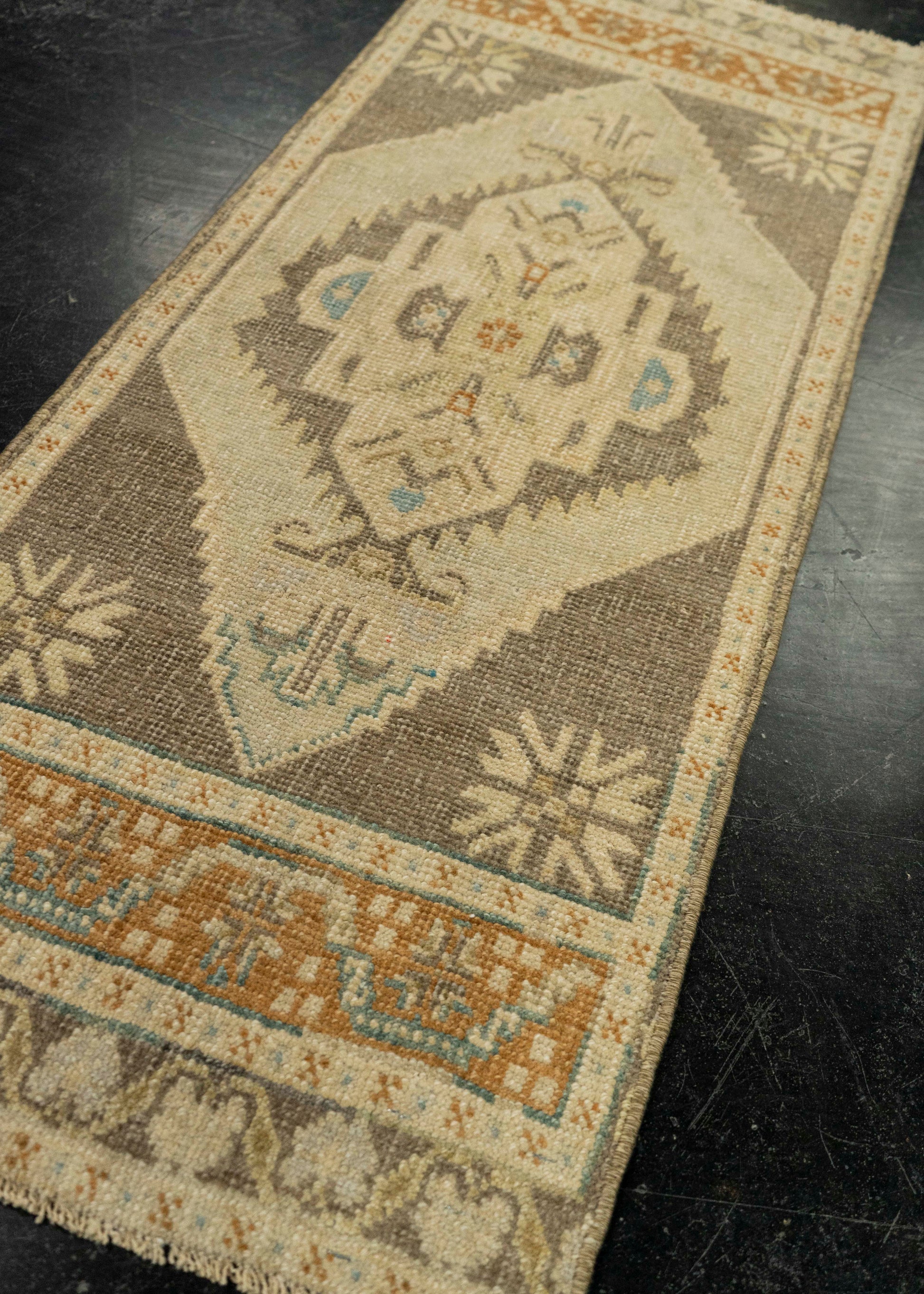 Turkish Mini Rug Oriental Hand Knotted Vintage Rug 1'5" x 3'9" #21088