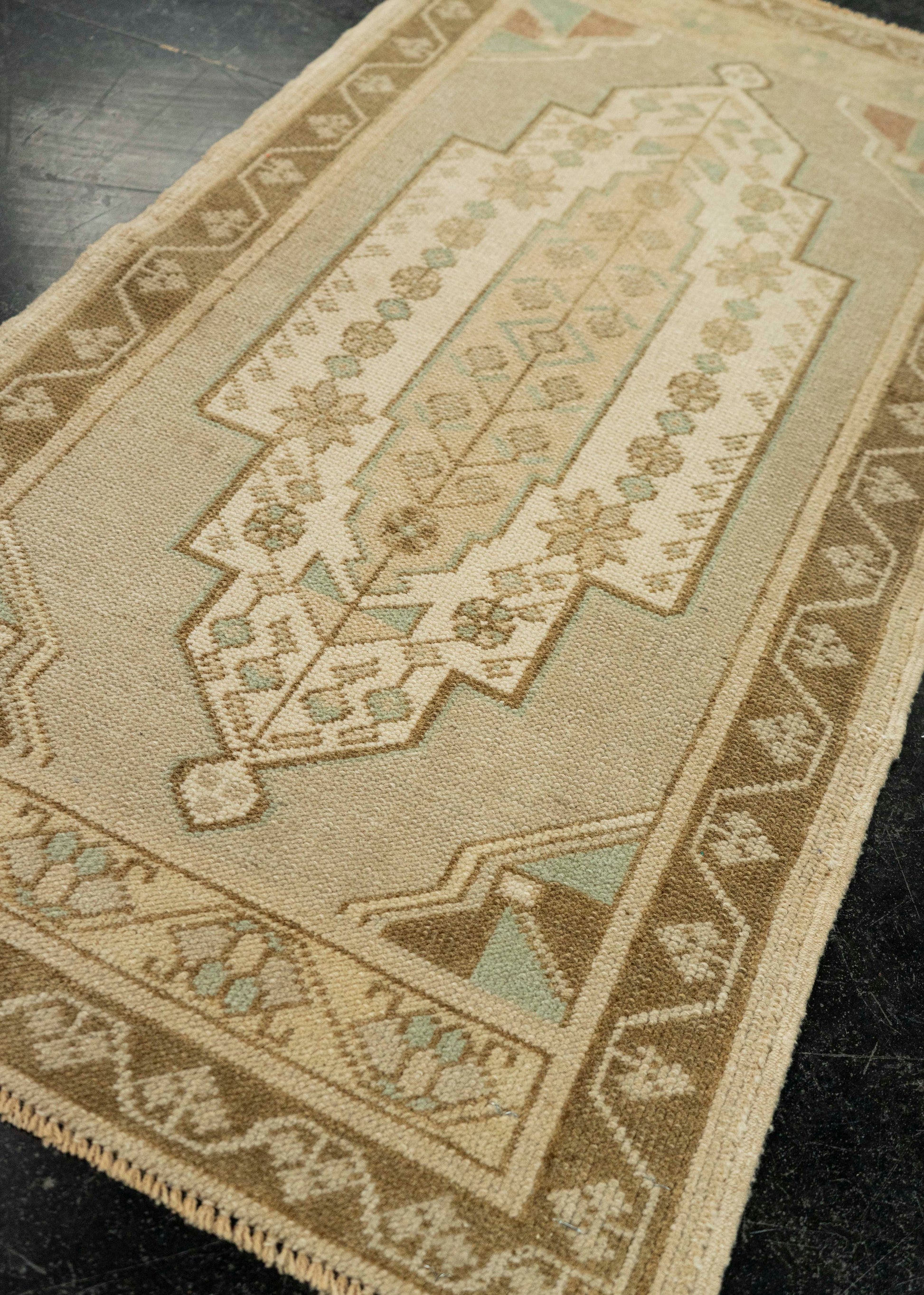 Turkish Mini Rug Oriental Hand Knotted Vintage Rug 1'8" x 3'4" #21086