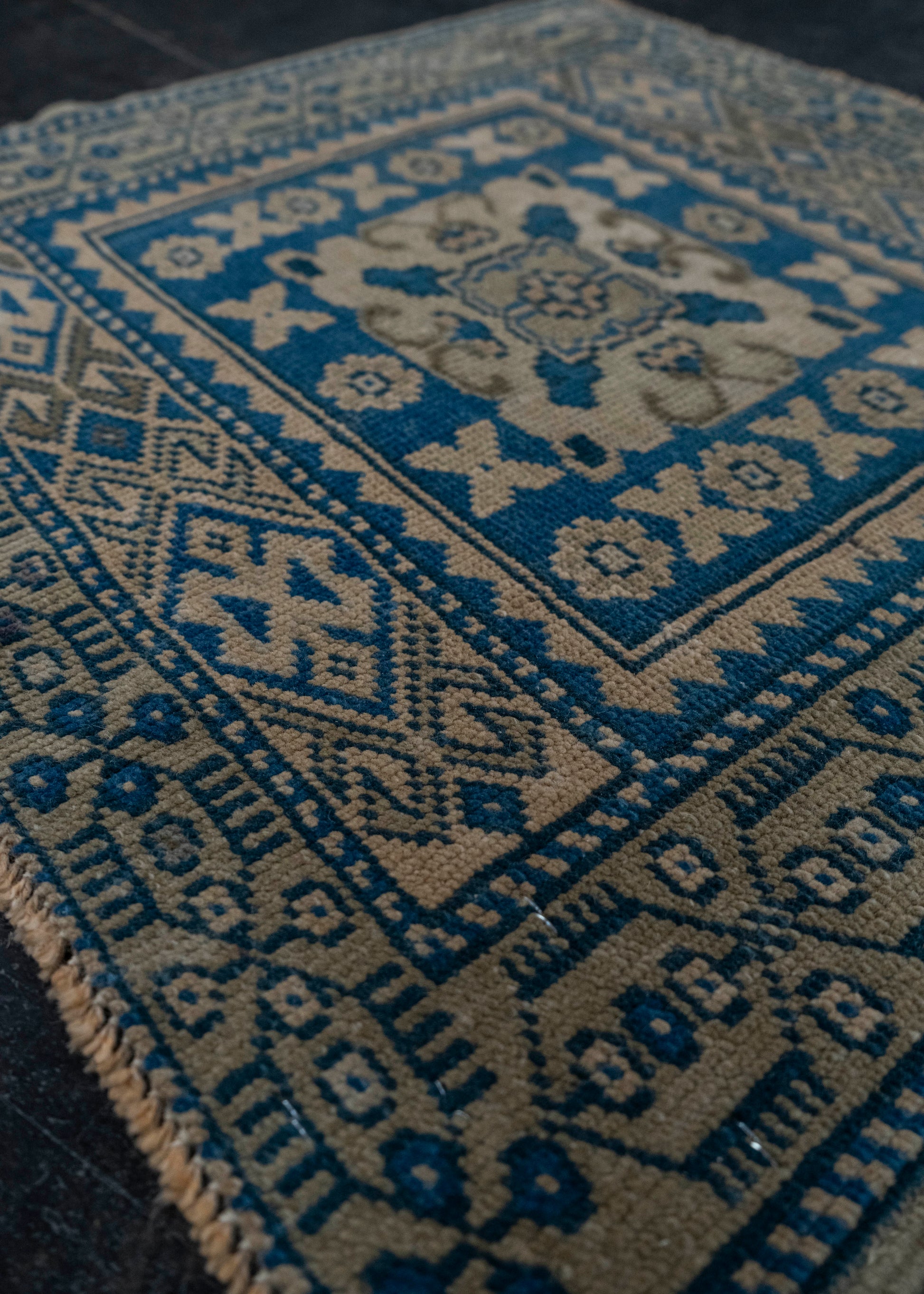 Turkish Mini Rug Oriental Hand Knotted Vintage Rug 2' x 1'10" #20636