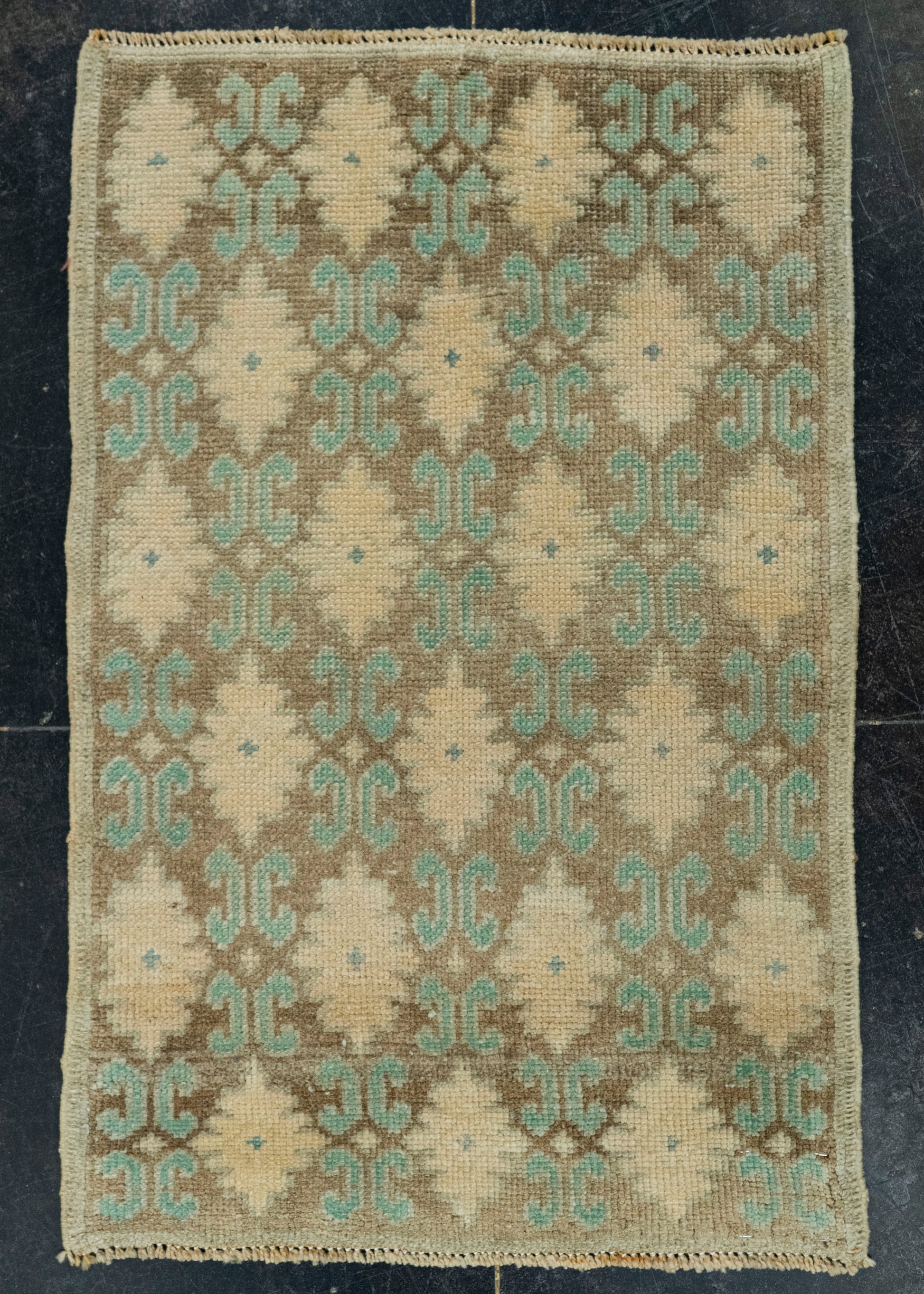 Turkish Vintage Rug 2' x 3'2" #20537