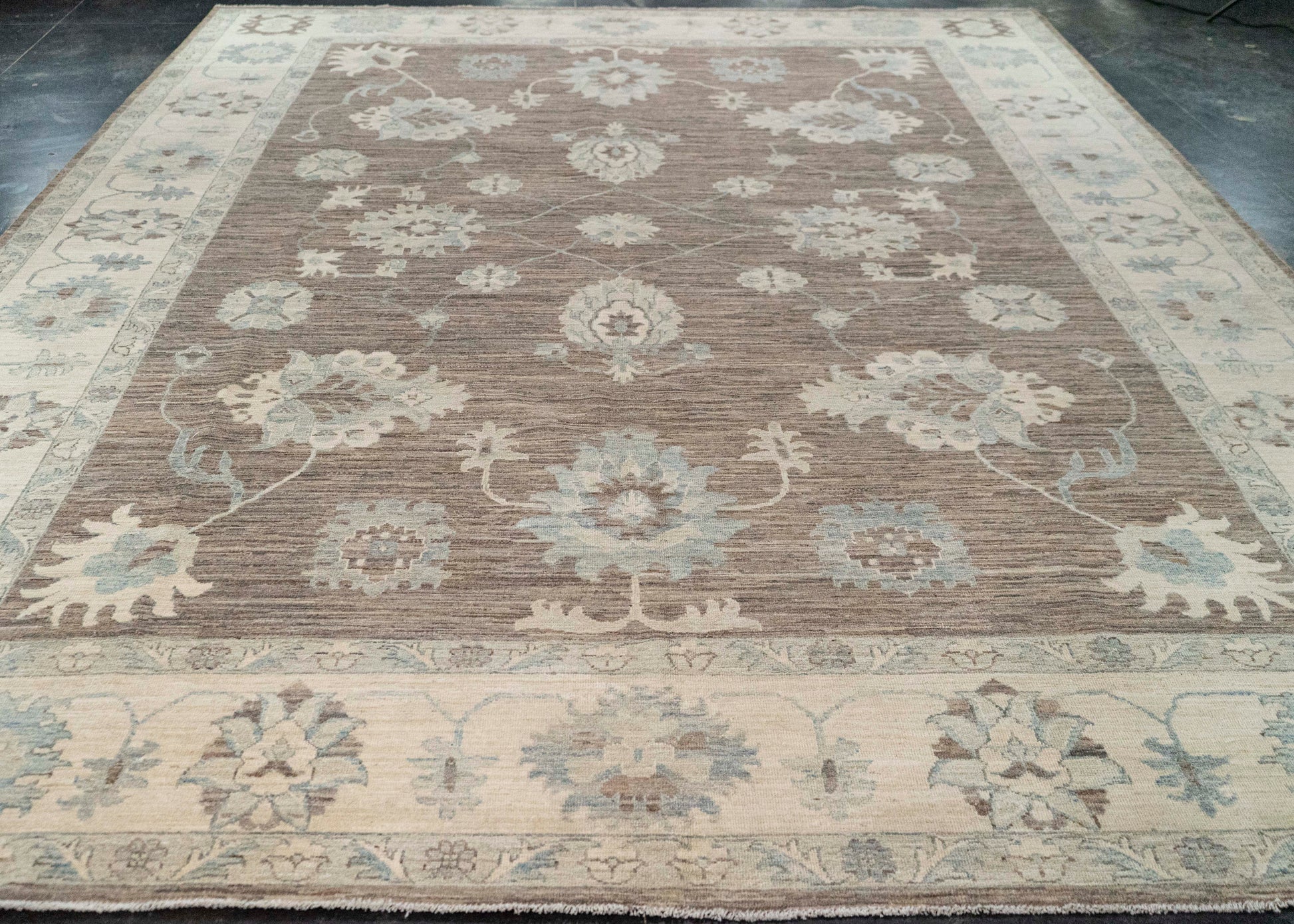 Oushak Rug  10' x 13'10" #21381