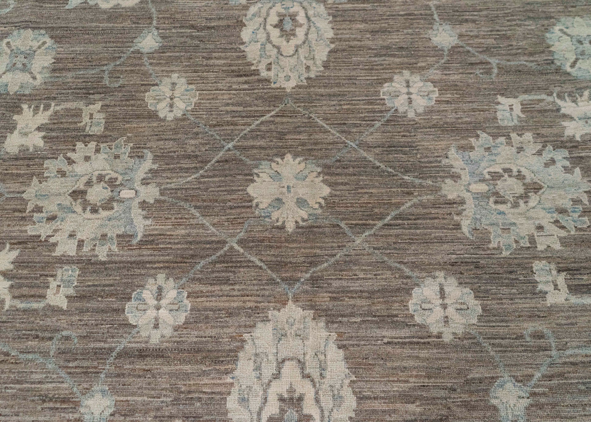 Oushak Rug  10' x 13'10" #21381