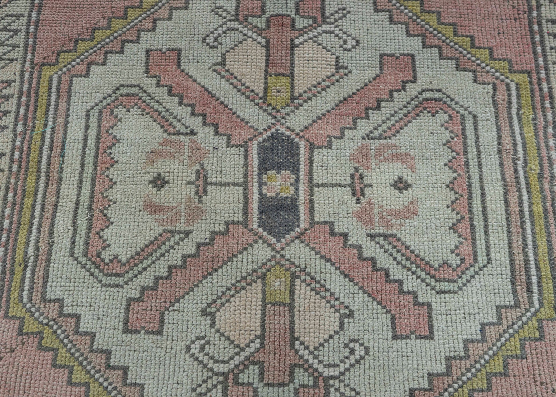 Turkish Vintage Rug 3'5" x 6'1" #20581