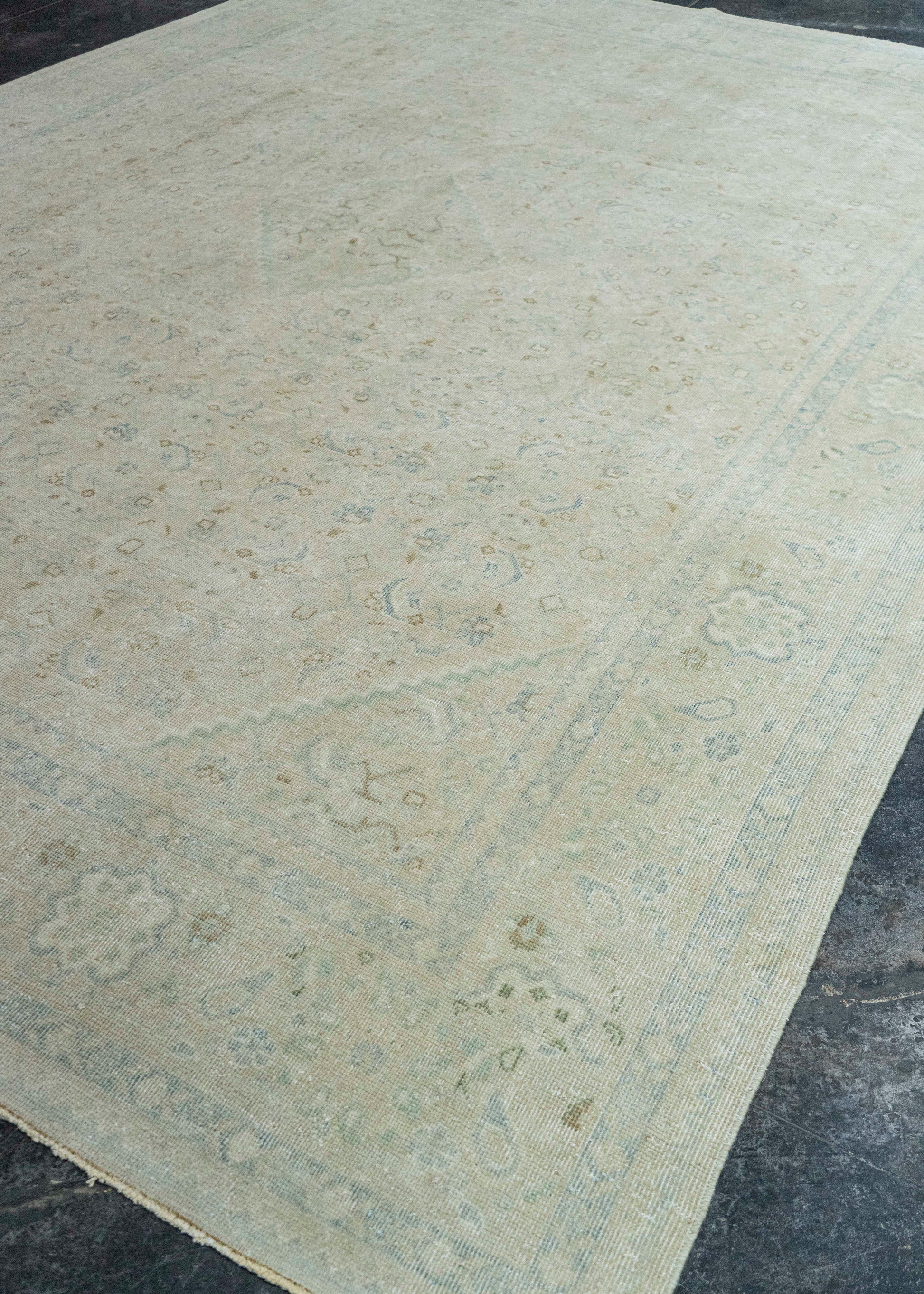 Turkish Vintage Rug  9'9" x 13'4" #21130