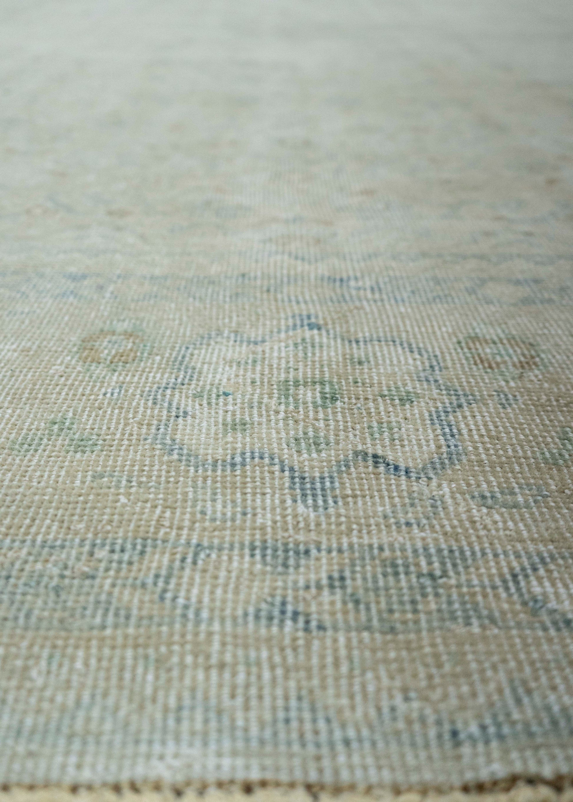 Turkish Vintage Rug  9'9" x 13'4" #21130