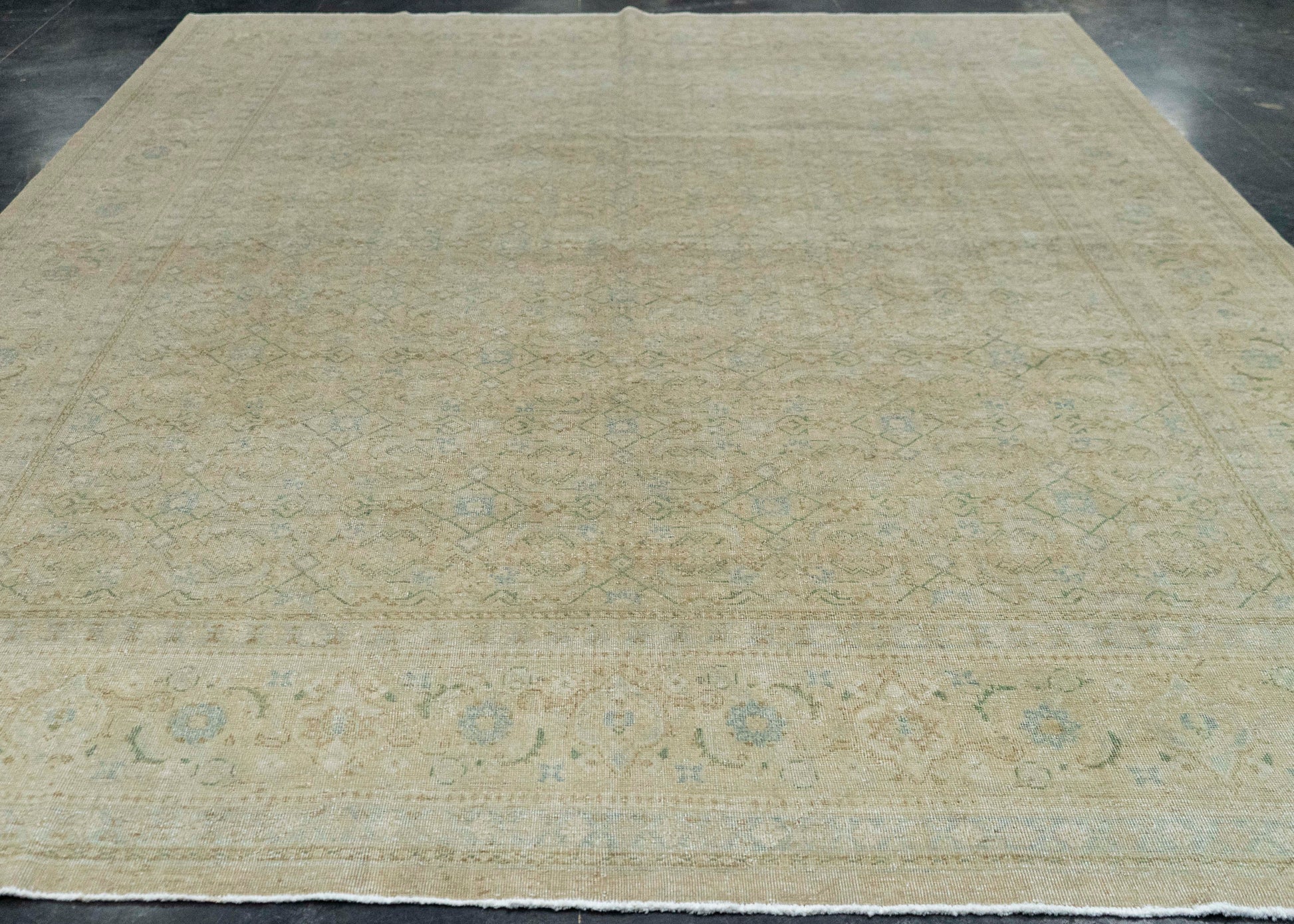 Turkish Vintage Rug  9'11" x 13'1" #21132
