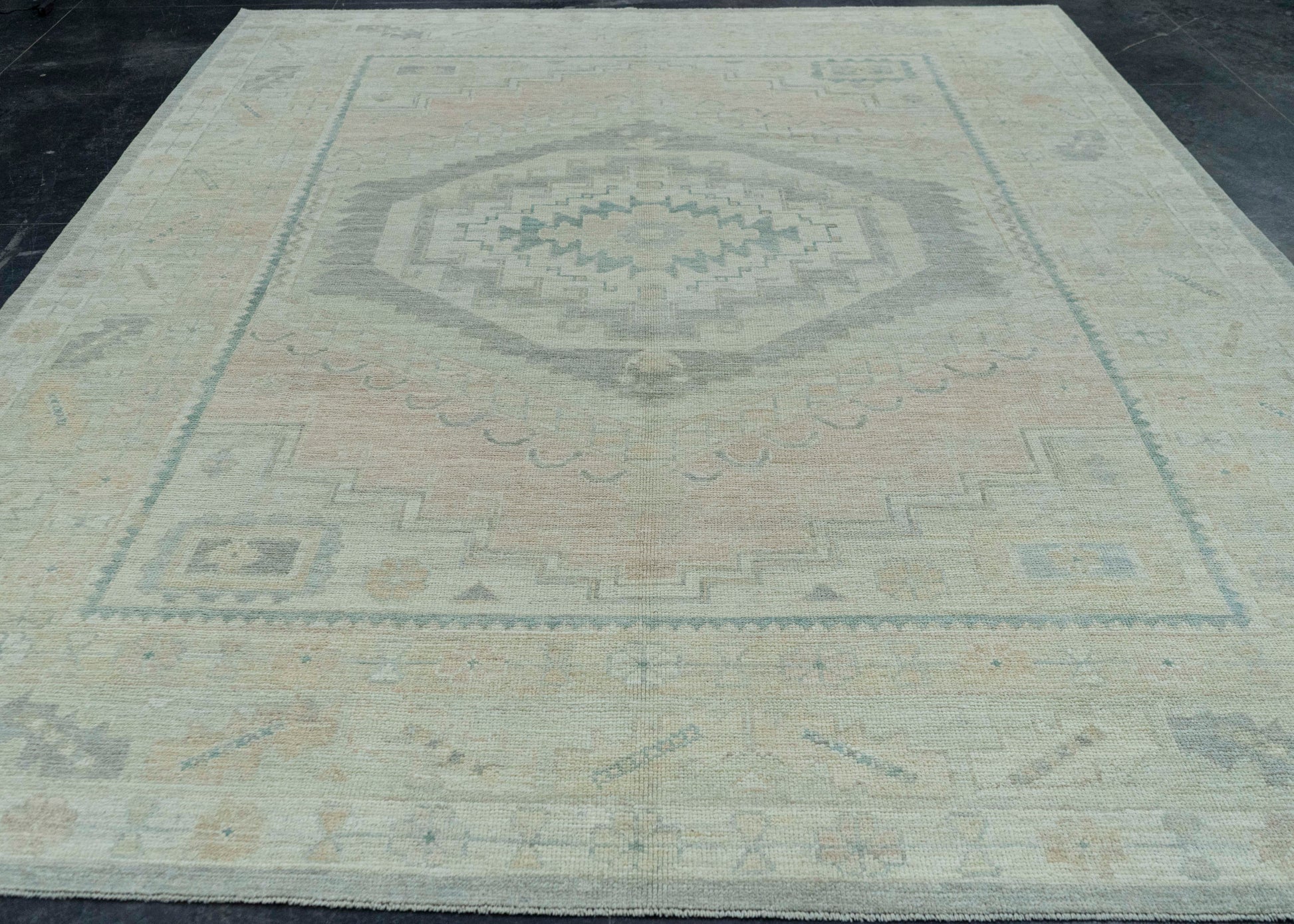 Turkish Oushak Rug 9' x 12' #19375