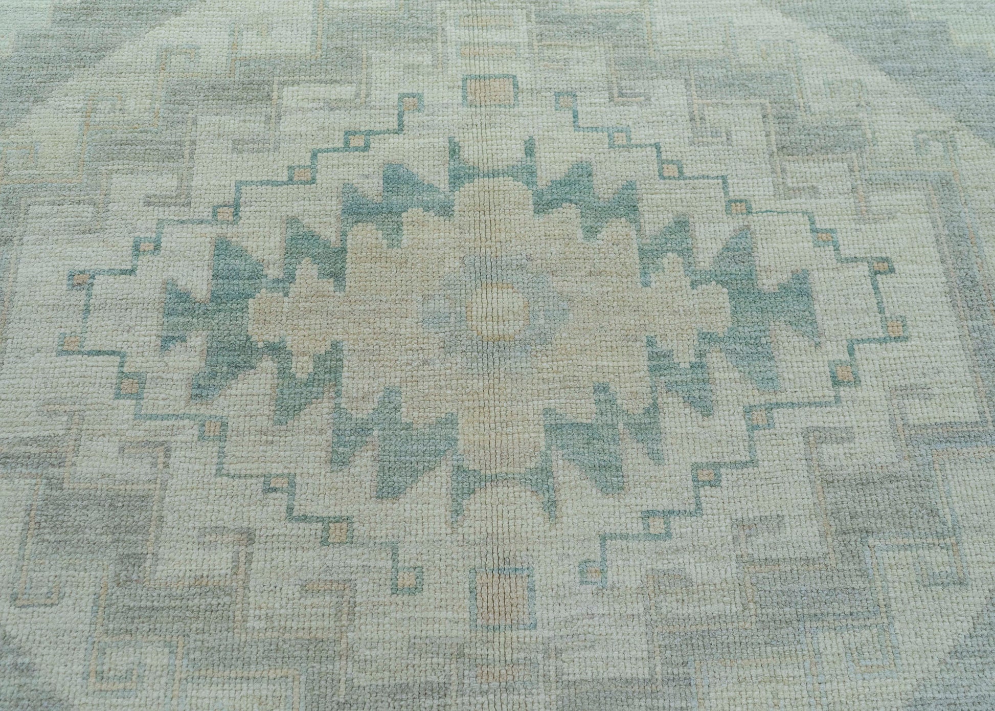 Turkish Oushak Rug 9' x 12' #19375
