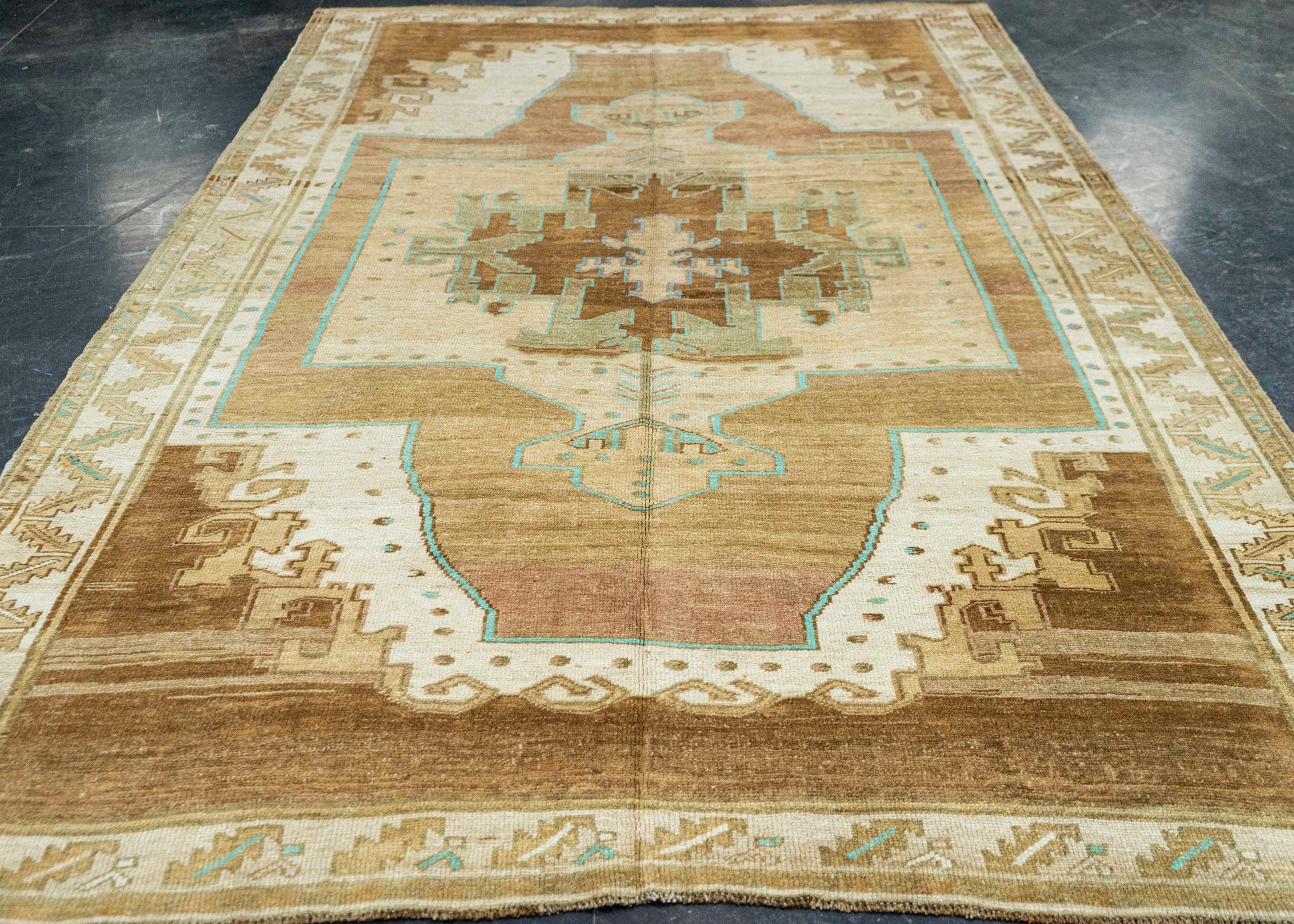 Turkish Vintage Rug  7'3" x 11'3" #21173