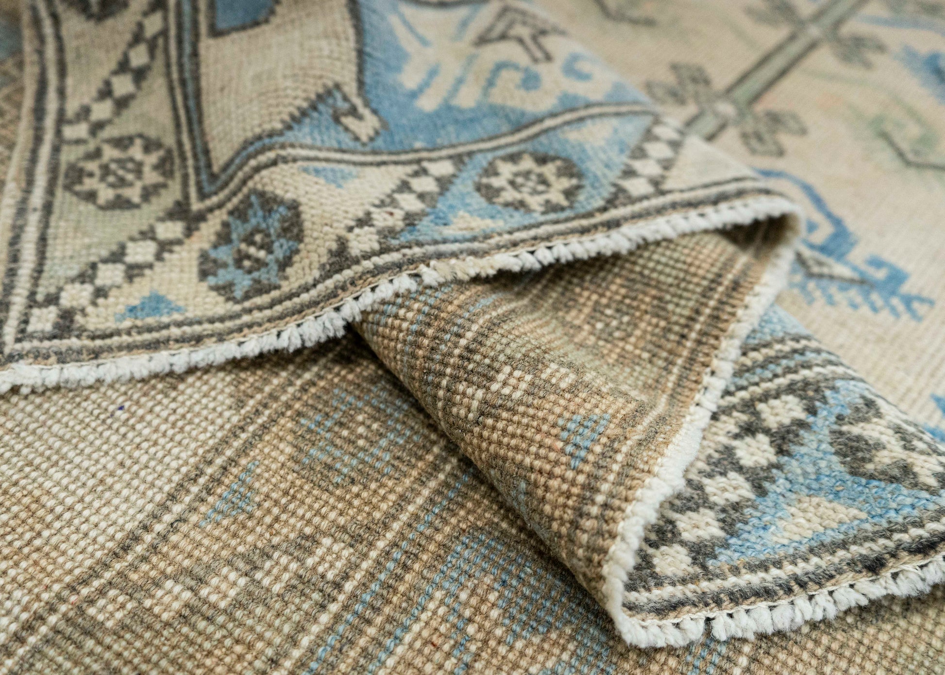Turkish Vintage Rug  6'11" x 9'3" #21324