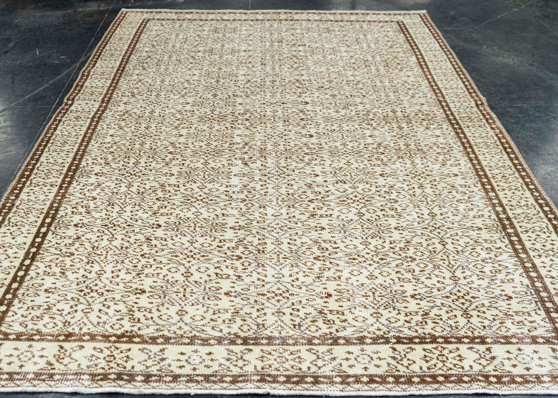Turkish Vintage Rug  6'7" x 9'9" #21410