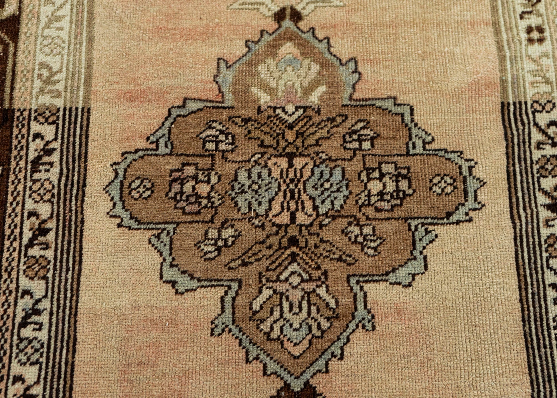 Turkish Vintage Rug 3'1" x 5'4" #19831