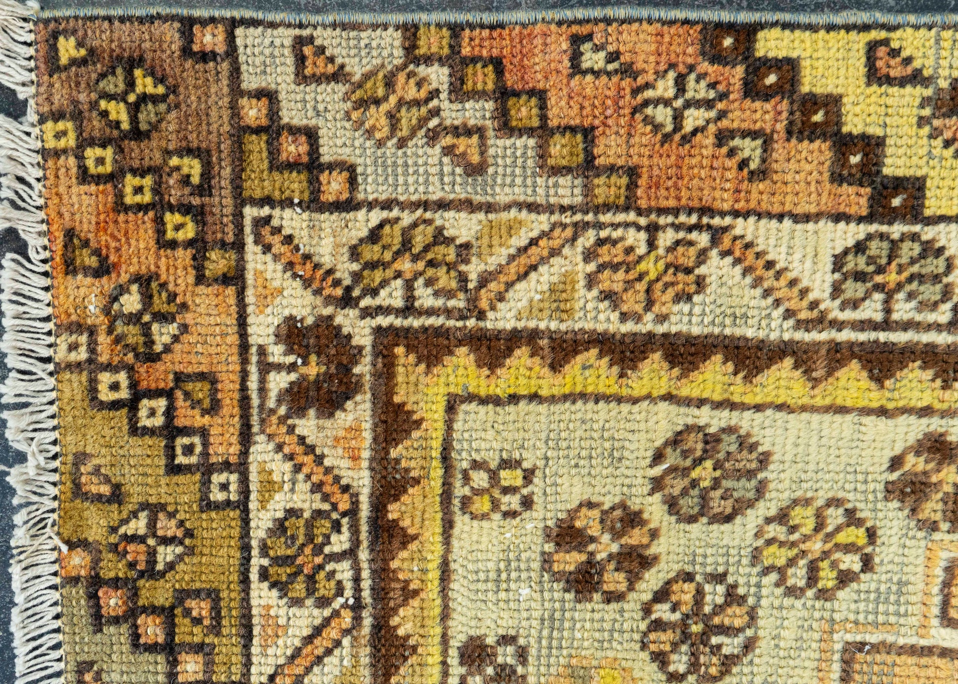 Turkish Vintage Rug 3'3" x 5'10" #19811