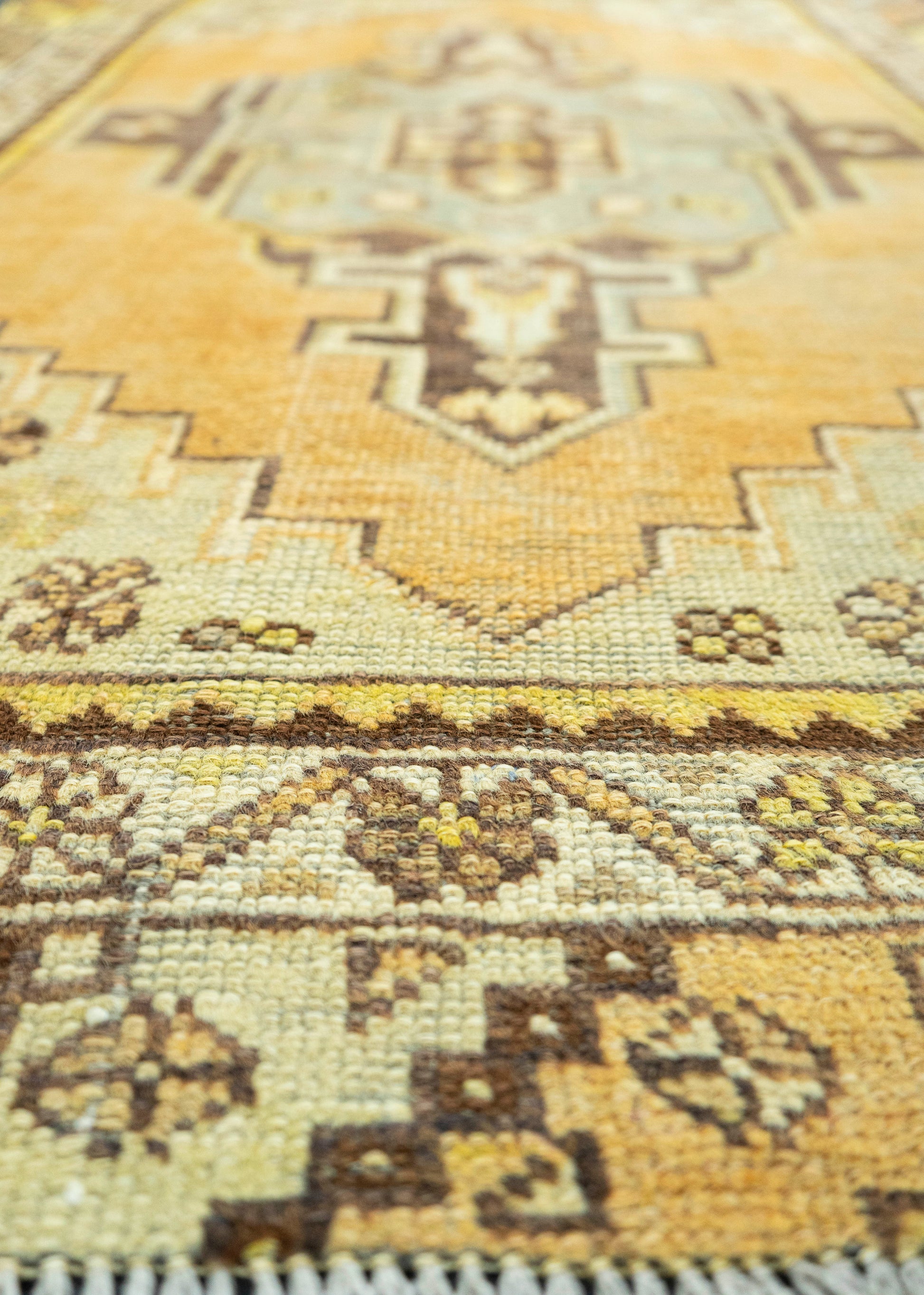 Turkish Vintage Rug 3'3" x 5'10" #19811