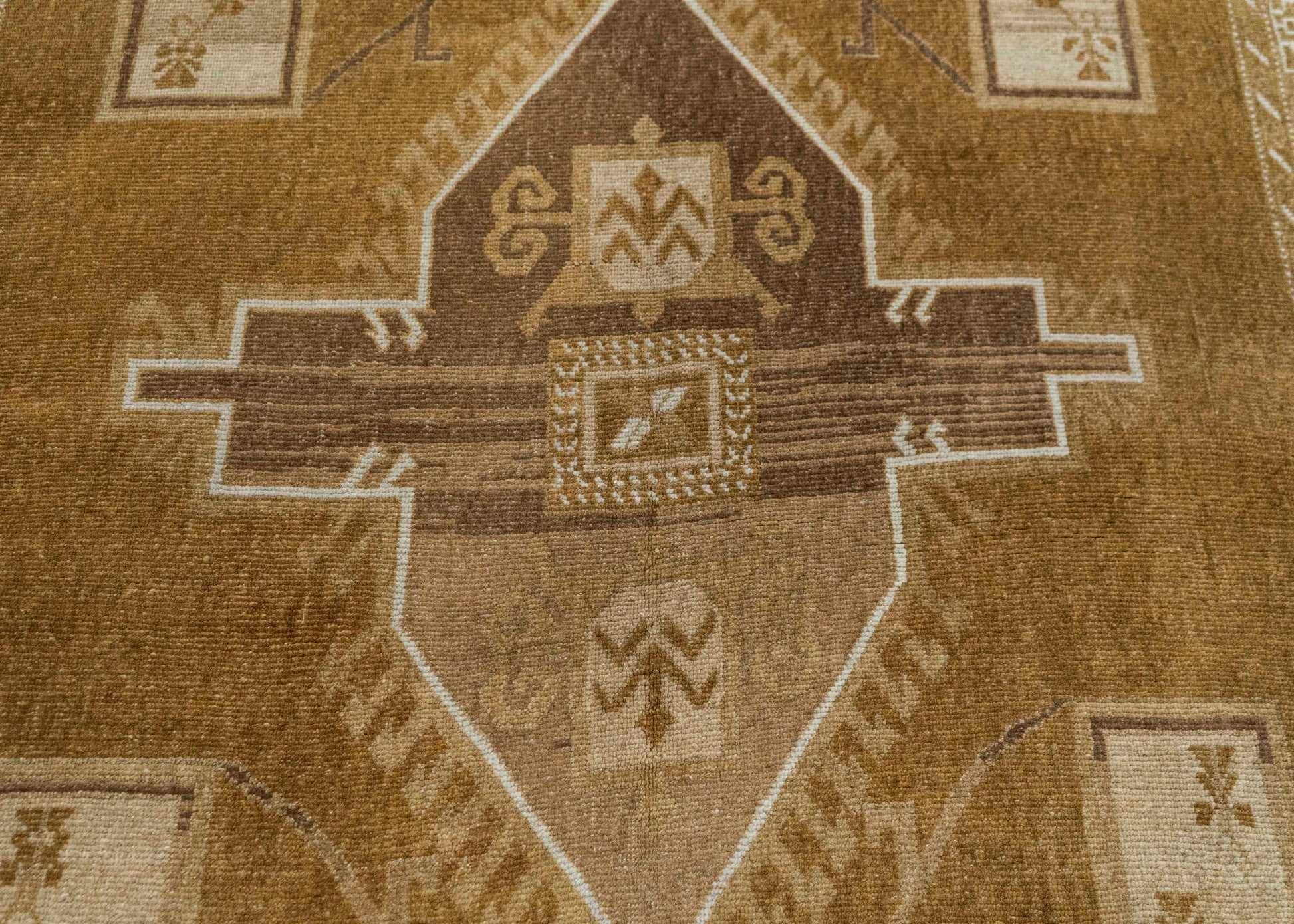 Turkish Vintage Rug  6'1" x 10'11" #21300