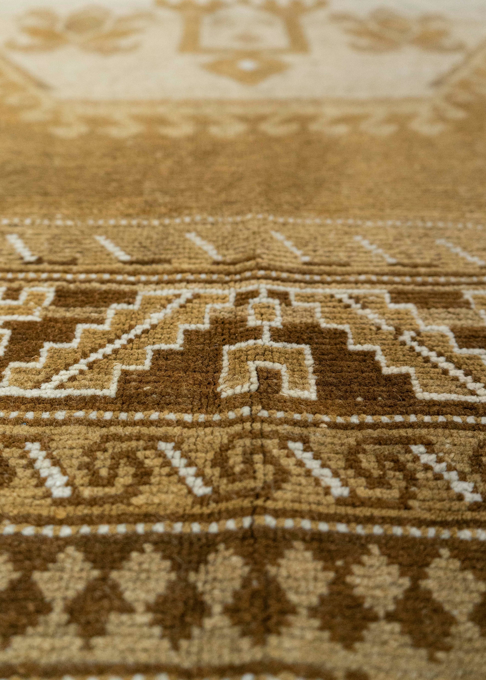 Turkish Vintage Rug  6'1" x 10'11" #21300