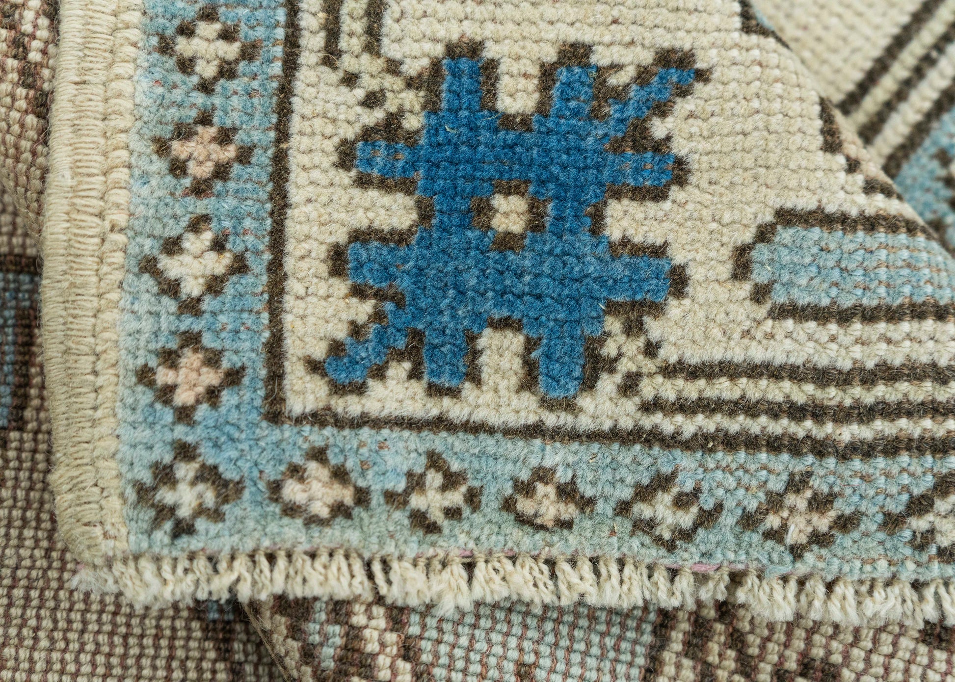 Turkish Vintage Rug 2'8" x 4'2" #20568