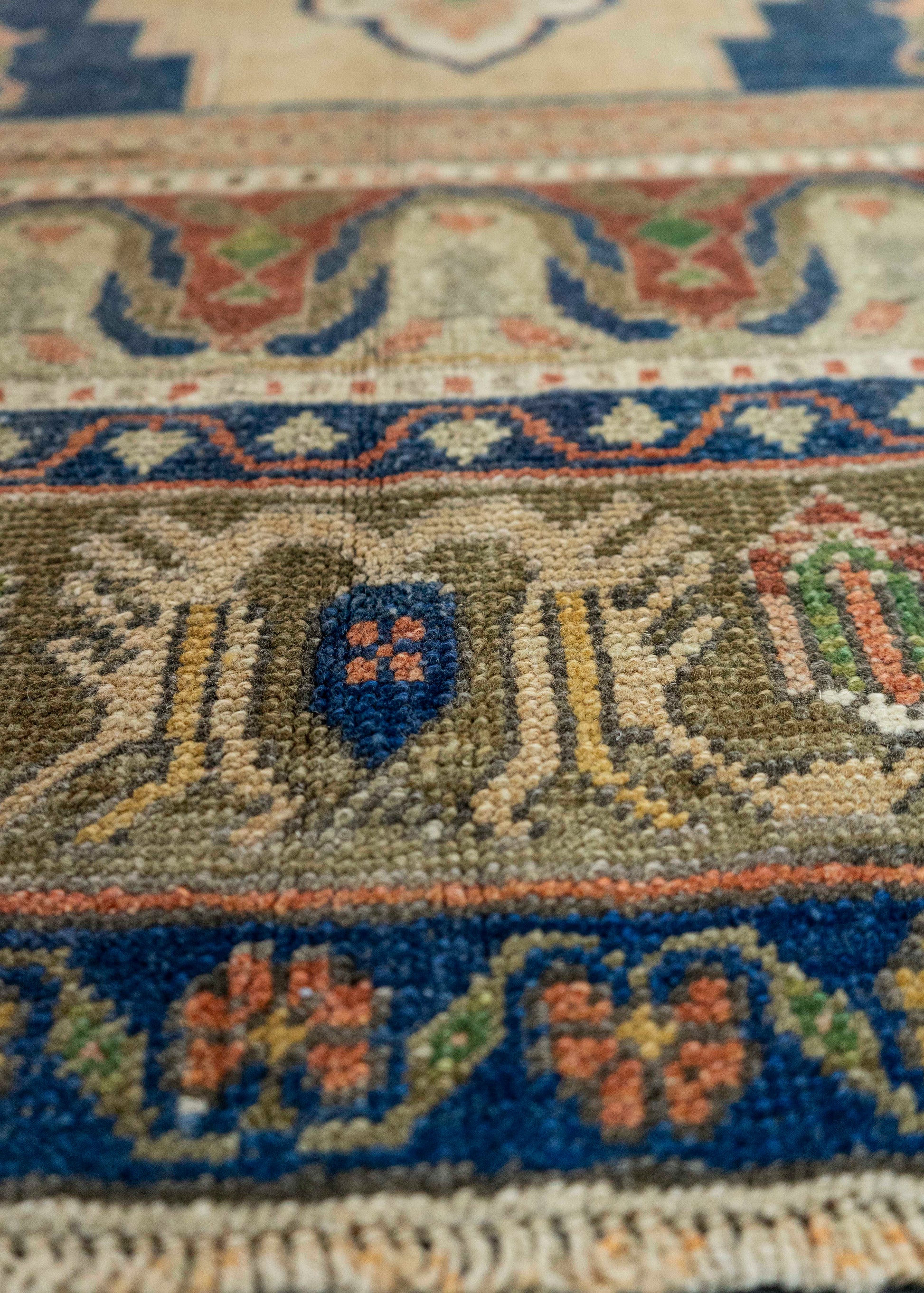 Turkish Vintage Rug  5'6" x 9'2" #21000