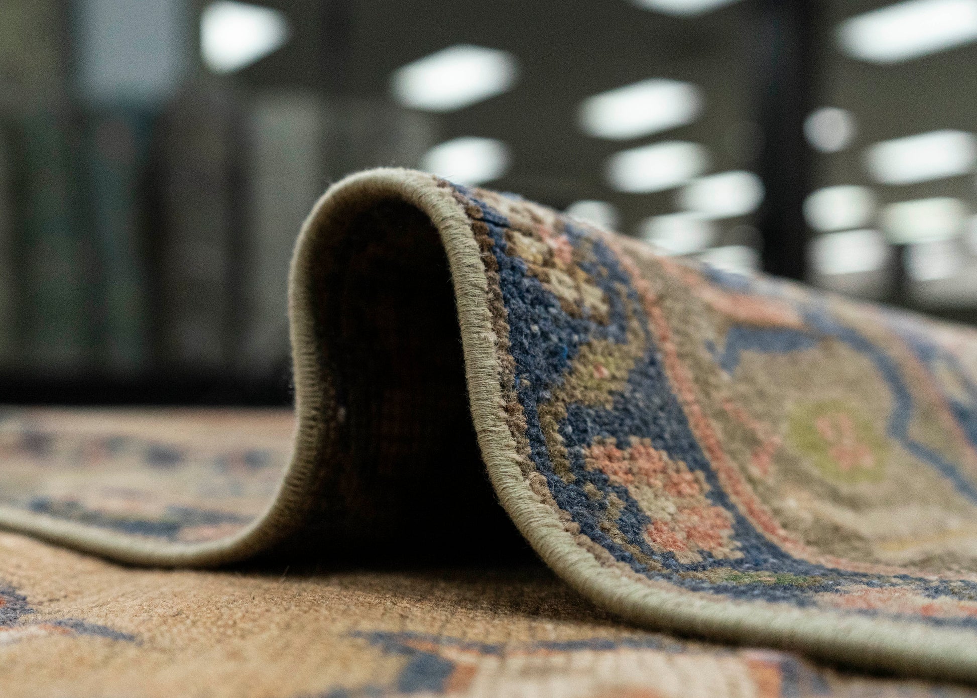 Turkish Vintage Rug  5'6" x 9'2" #21000
