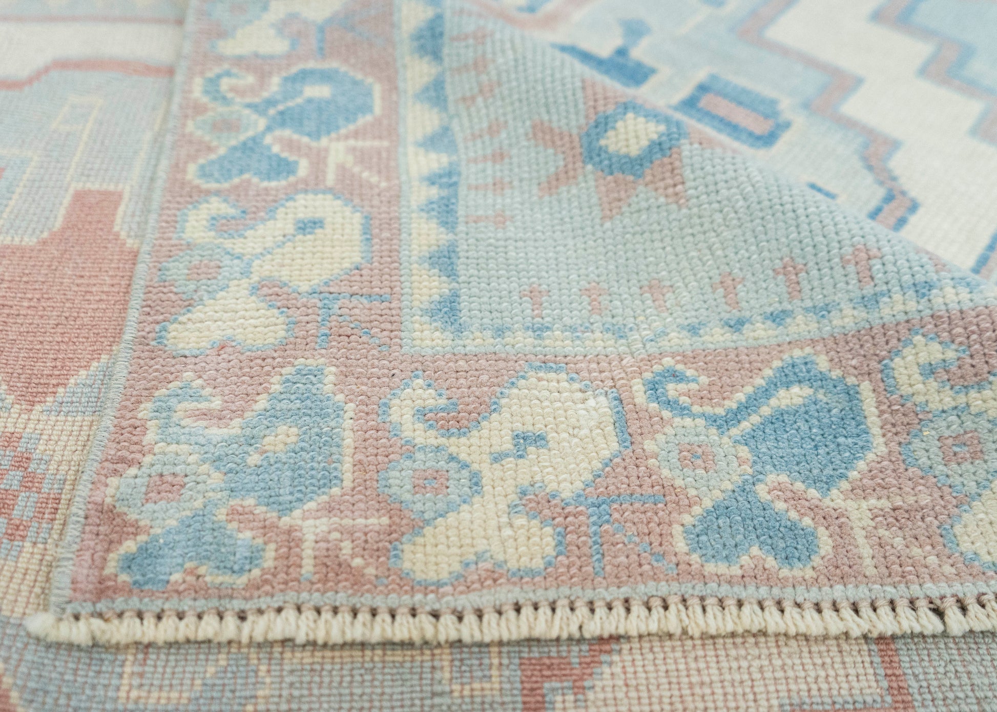 Turkish Vintage Rug  2'8" x 4'4" #21316